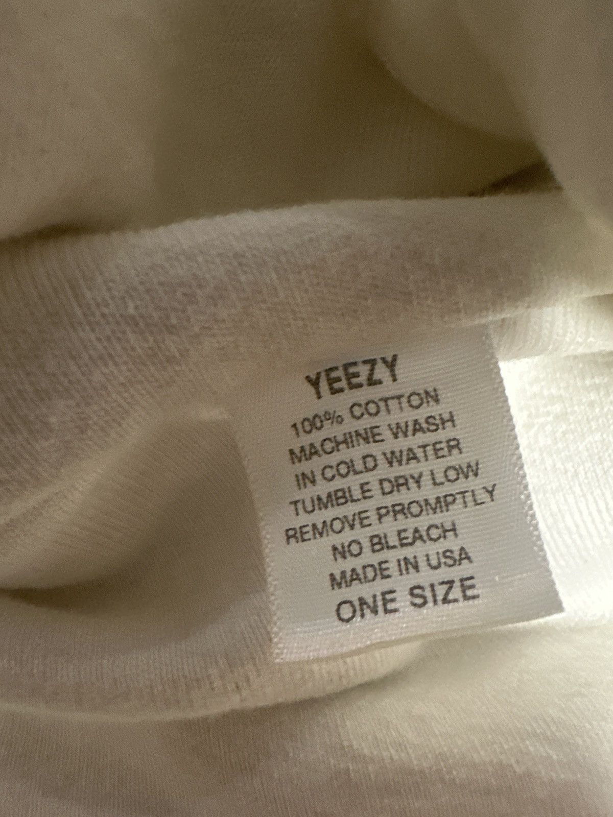 Yeezy Kanye west free hoover crewneck Size US L / EU 52-54 / 3 - 3 Thumbnail