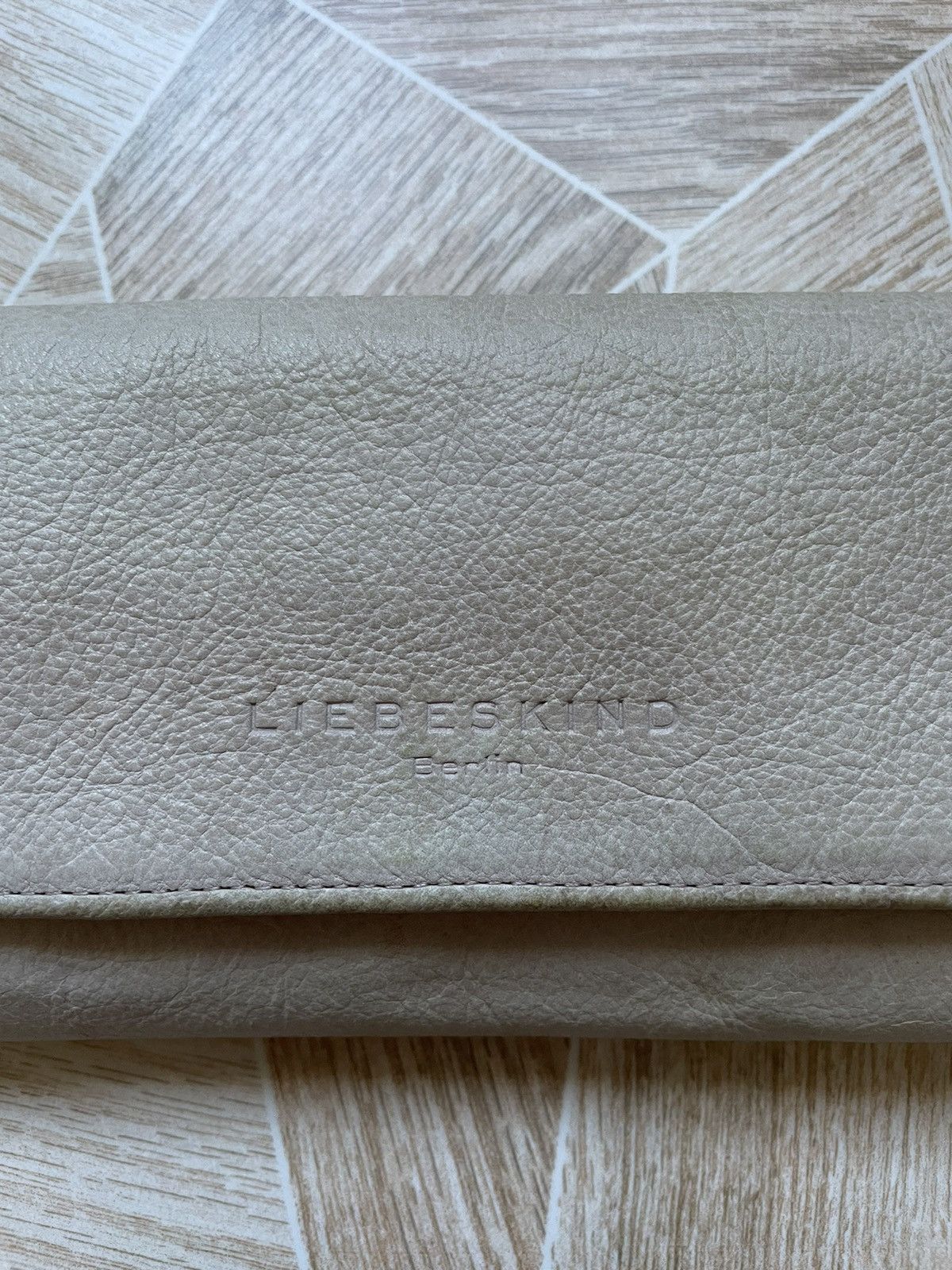 LIEBESKIND BERLIN × Vintage Y2K Archive Vintage Liebeskind Berlin Leather Beige Wallet Size ONE SIZE - 2 Thumbnail