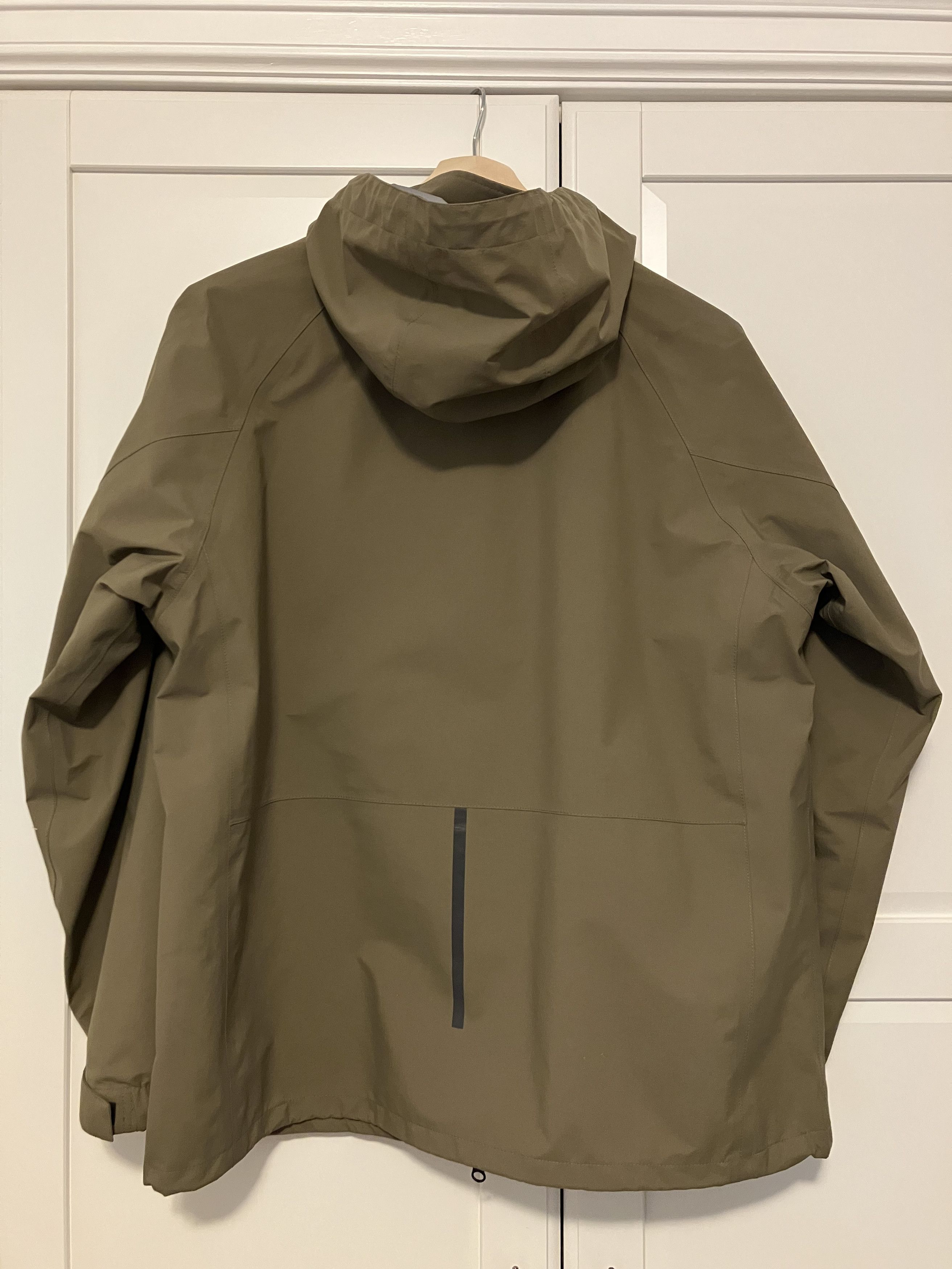 Margaret Howell RAIN JACKET NYLON POPLIN LIGHT KHAKI / Like New / M Size US M / EU 48-50 / 2 - 2 Thumbnail