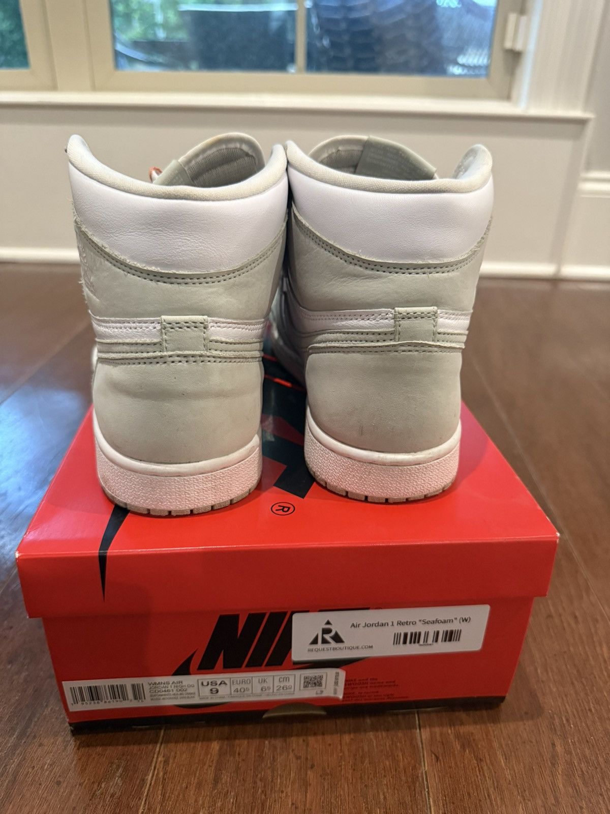 Jordan Brand × Nike Jordan 1 High Seafoam Size US 9 / IT 39 - 4 Thumbnail