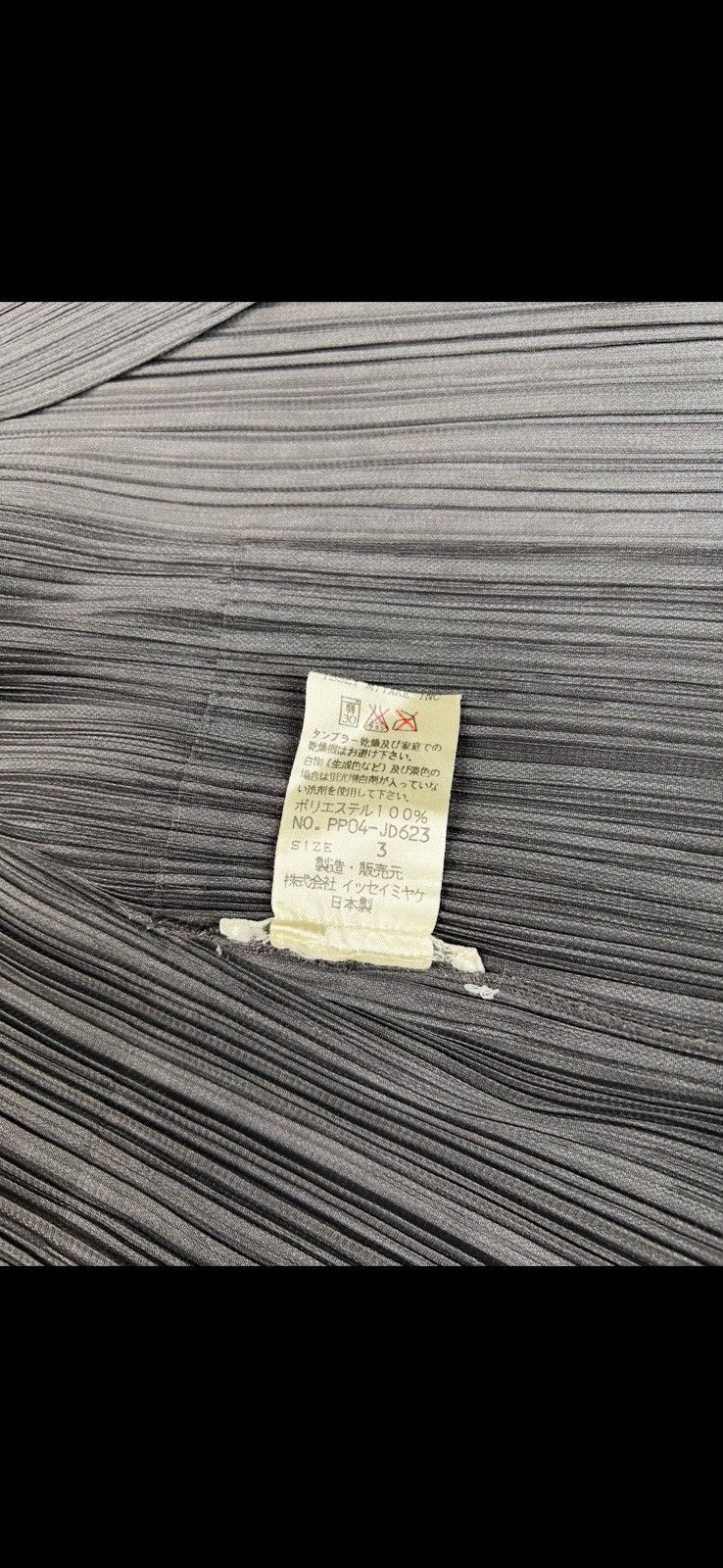 Pleats Please Issey Miyake Grey Issey Miyake Pleats Please Cardigan Size ONE SIZE - 8 Thumbnail