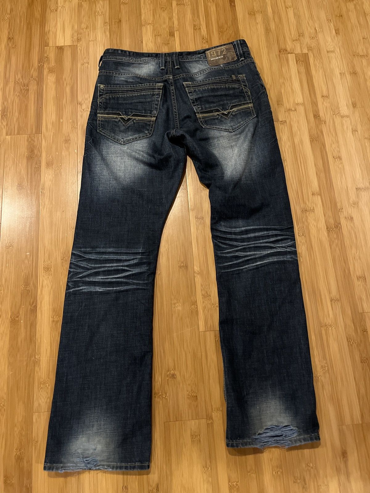 Buffalo David Bitton Buffalo Slim boot cut jeans Size US 30 / EU 46 - 2 Thumbnail