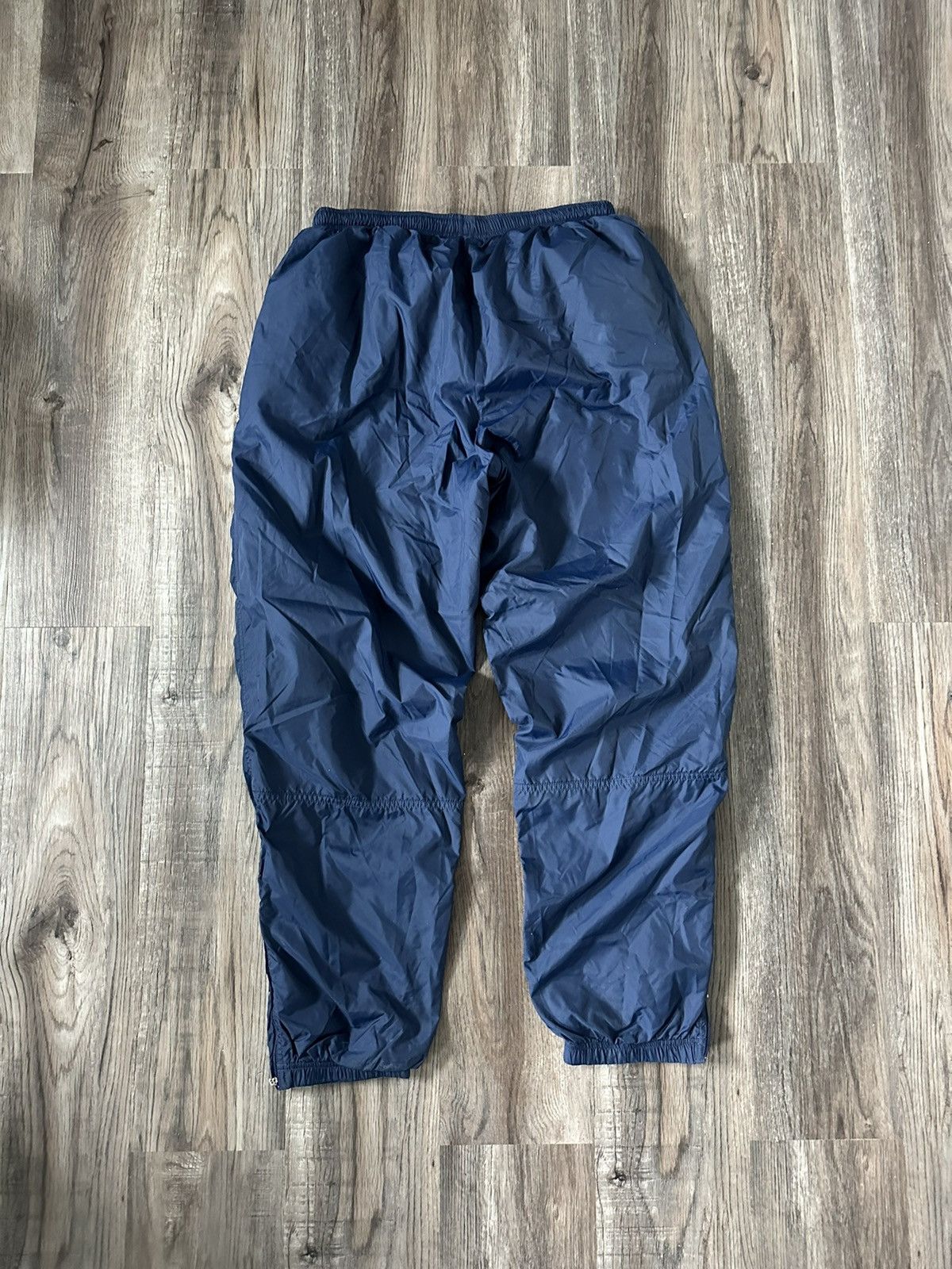 Vintage Vintage 90's Nike Baggy Nylon Trackpants Joggers Size US 36 / EU 52 - 8 Thumbnail