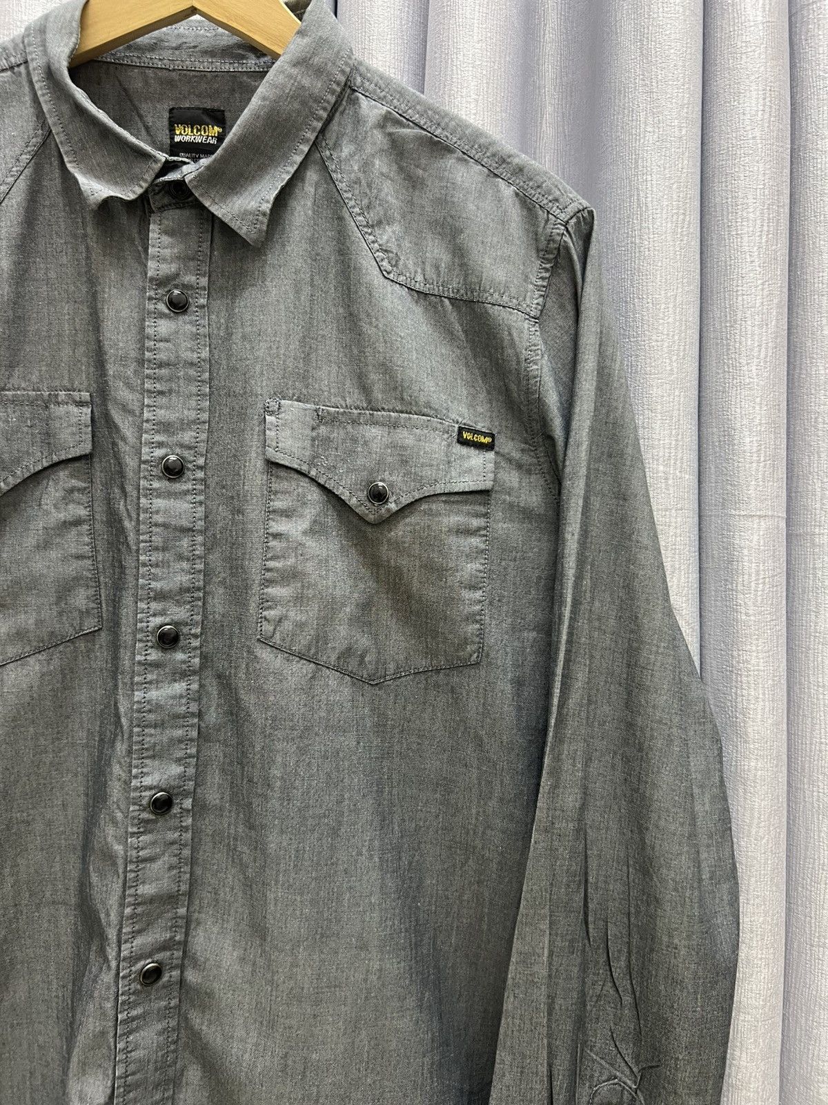 Volcom VOLCOM WORKWEAR BUTTON ON SHIRT WESTERN Size US L / EU 52-54 / 3 - 3 Thumbnail