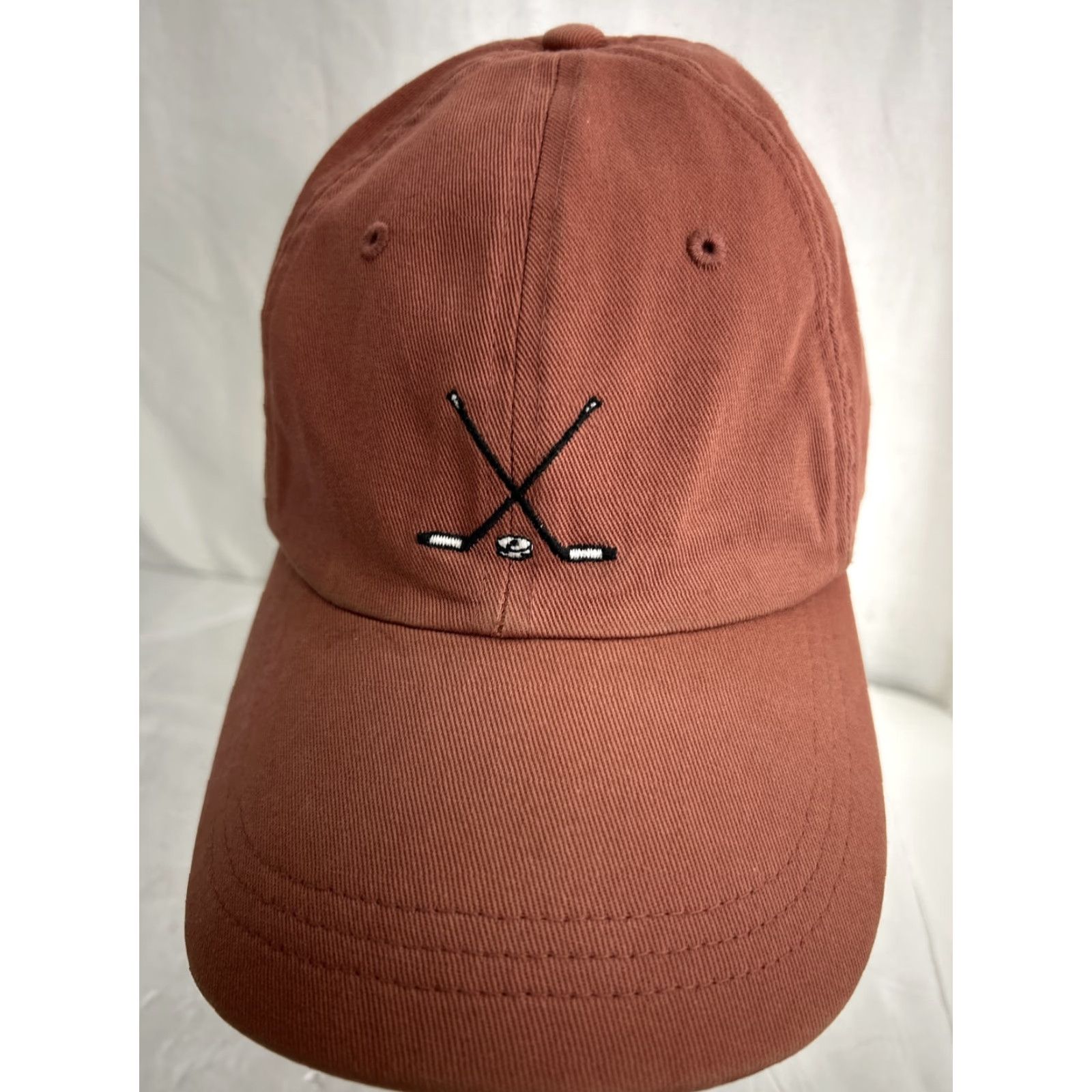 J.Crew J.CREW Golf Hat Men's Embroidered Graphic Rust Adjustable Size ONE SIZE - 3 Thumbnail