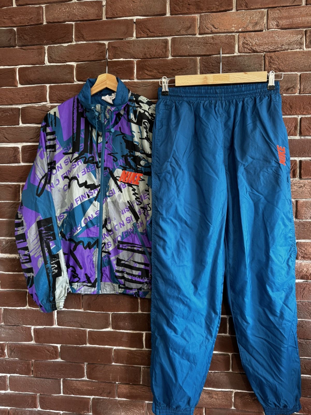 Nike Rare 90s Vintage Nike Swoosh Logo Tracksuit Set Jacket Size US S / EU 44-46 / 1 - 1 Thumbnail