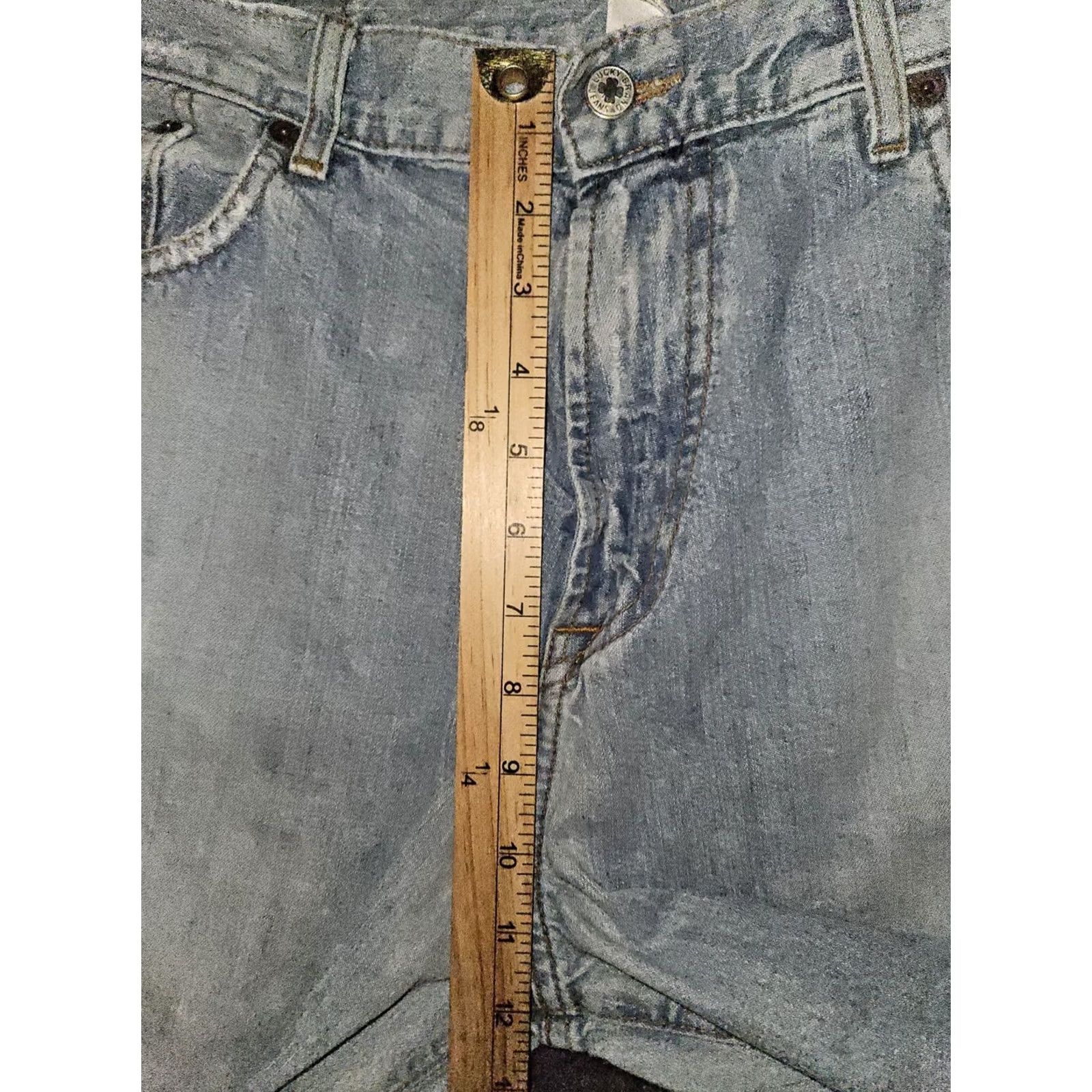 Lucky Brand VINTAGE Lucky Brand Transit Jeans Mens 36 Jeans Distressed 90s USA Denim Blue Straight Relaxed Mid 10-12 Inseam 33 Mens Size US 36 / EU 52 - 5 Thumbnail