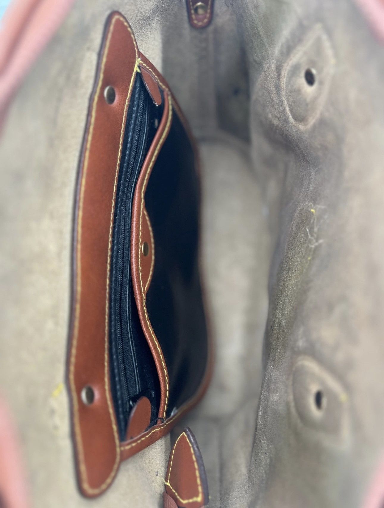 Dooney & Bourke Dooney & Bourke Elegant Brown Leather Handbag Size ONE SIZE - 8 Thumbnail