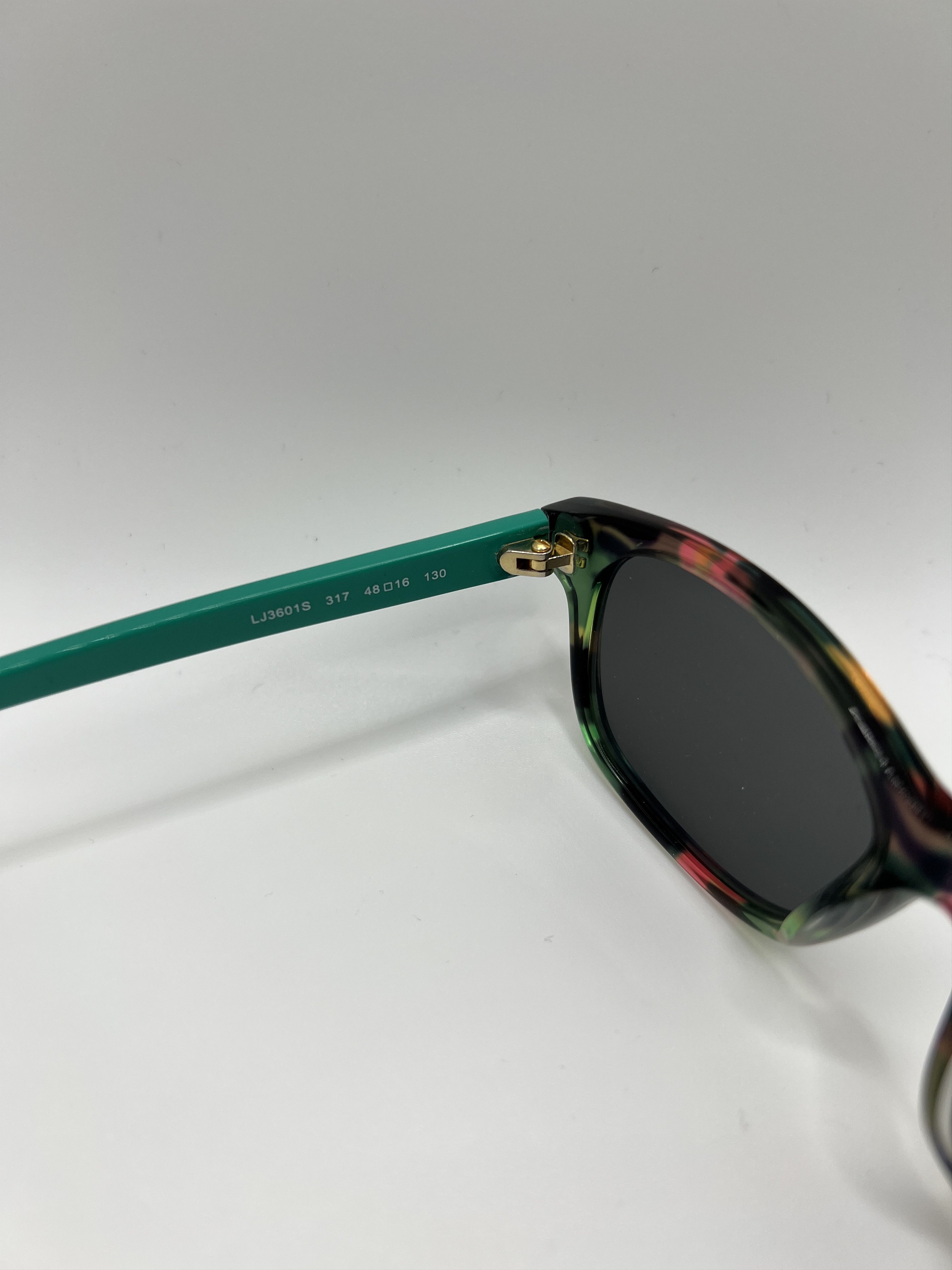 Liu Jo Liu Jo LJ3601S Green Marble Girl's Sunglasses Size ONE SIZE - 6 Thumbnail
