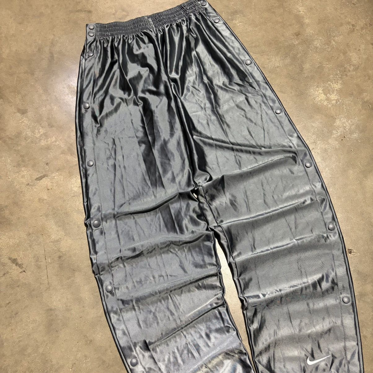 Nike Vintage Nike Side Button Satin Track Pants Tear Away Y2K Size US 29 - 4 Thumbnail