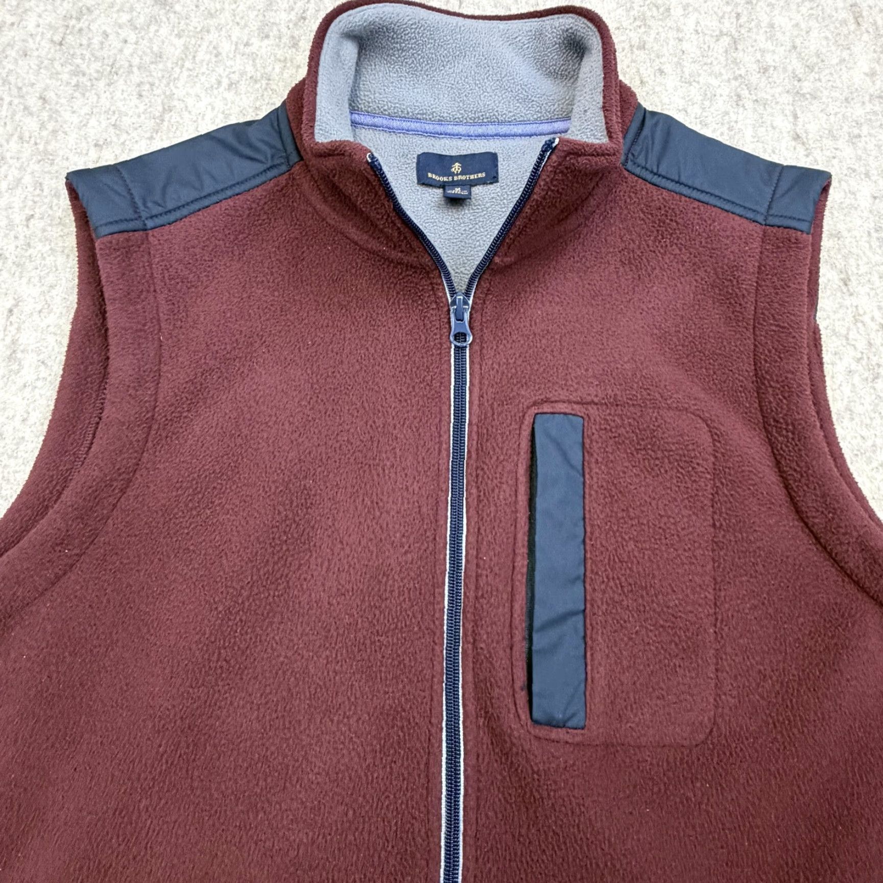 Brooks Brothers Brooks Brothers Vest Mens Medium Red Fleece Full Zip Lined Outdoor Warm Size US M / EU 48-50 / 2 - 2 Thumbnail