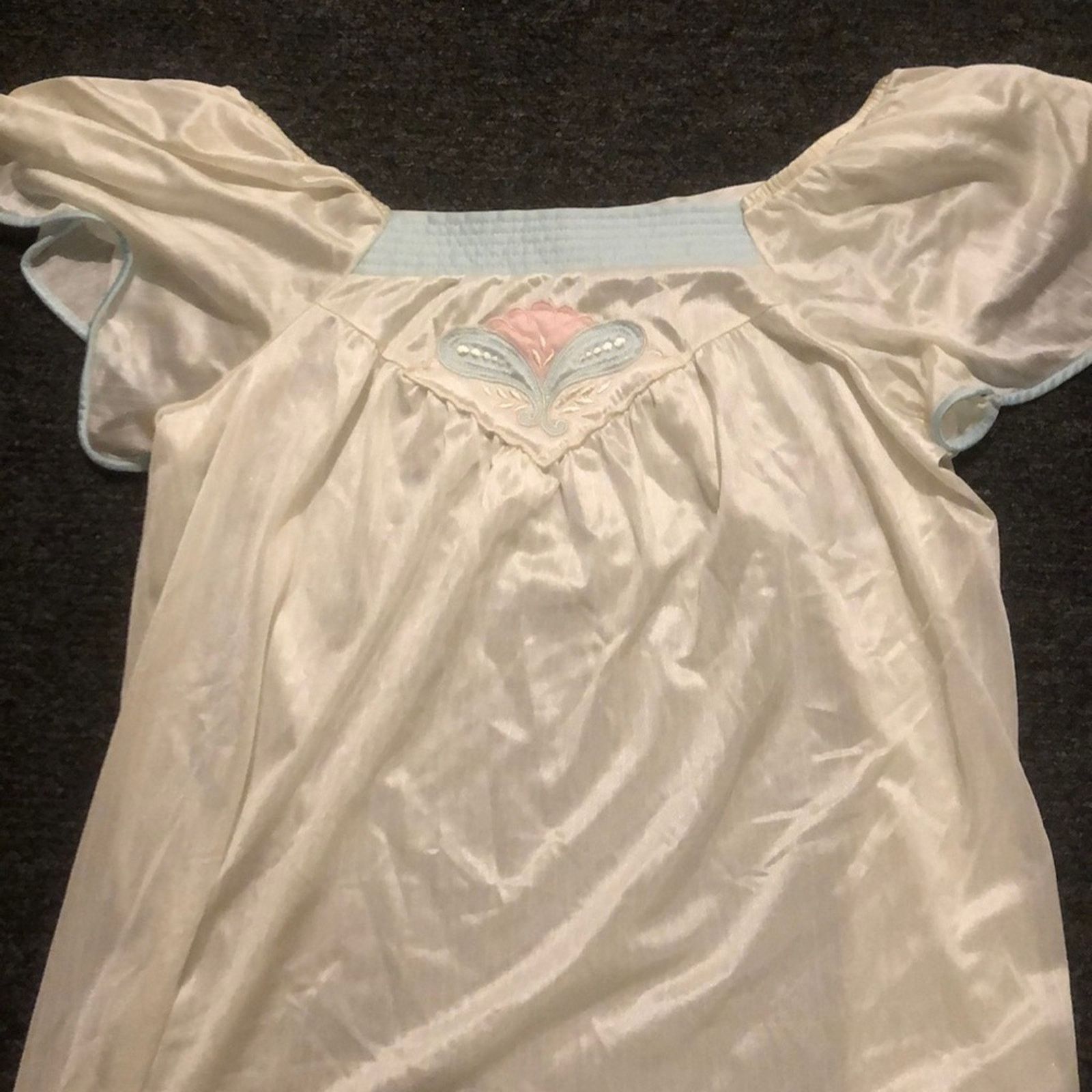 Vintage Deena Brand Night Gown 70's Women's Medium Ivory Long Size ONE SIZE - 1 Thumbnail