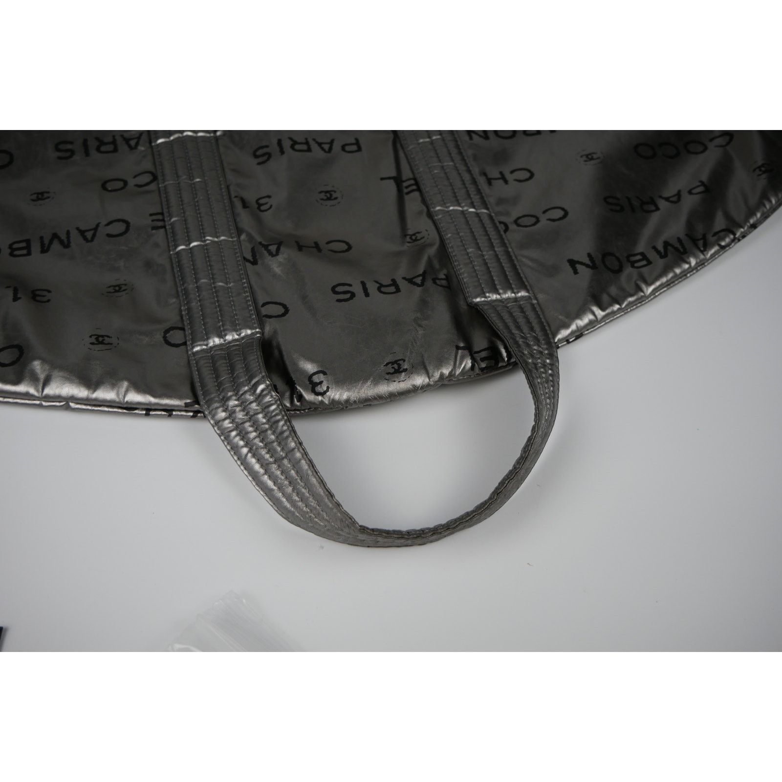 Chanel Limited Metallic Garment Bag Size ONE SIZE - 12 Thumbnail