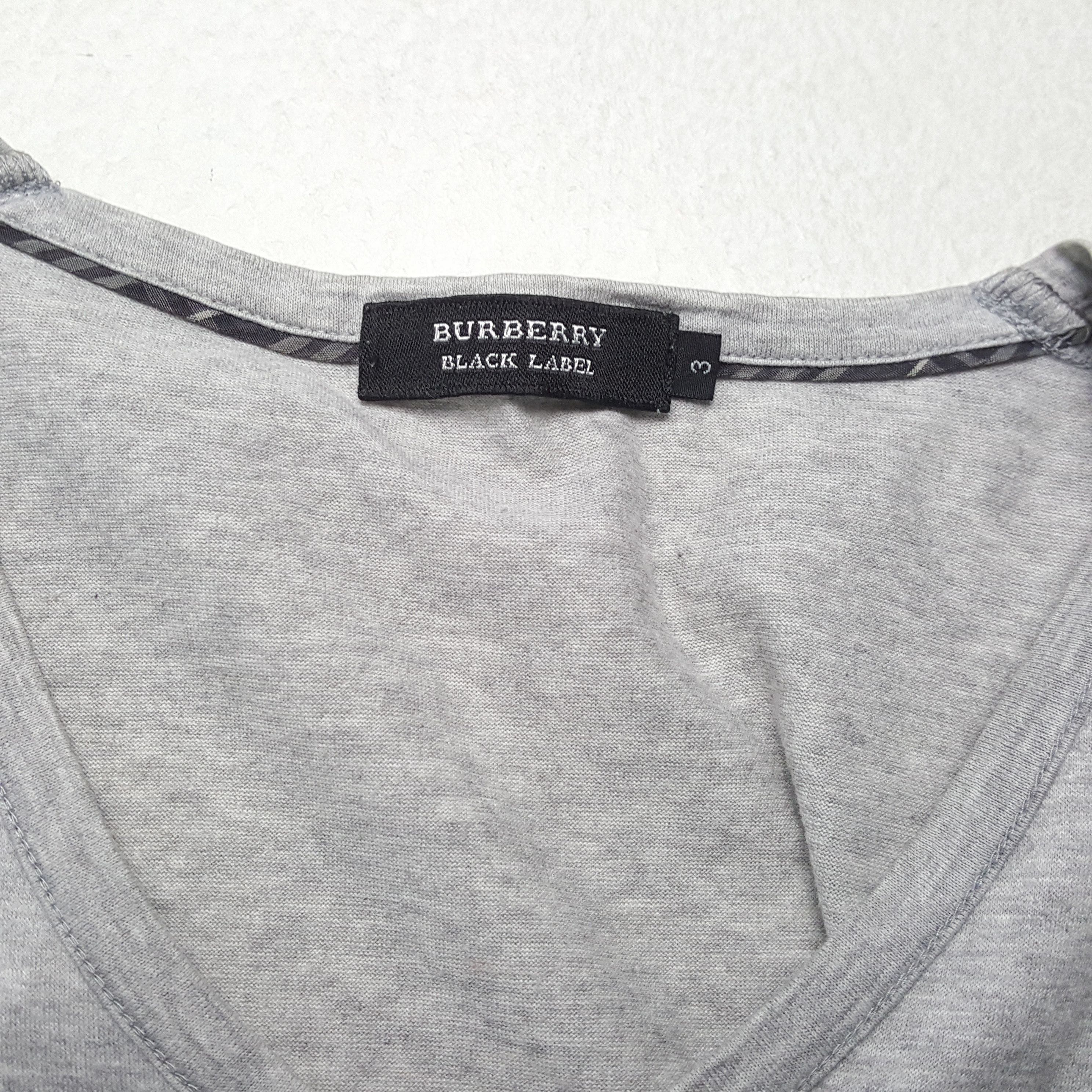 Burberry × Vintage BURBERRY BLACK LABEL Center Spell Out Design Custom Tshirt Size US M / EU 48-50 / 2 - 6 Thumbnail