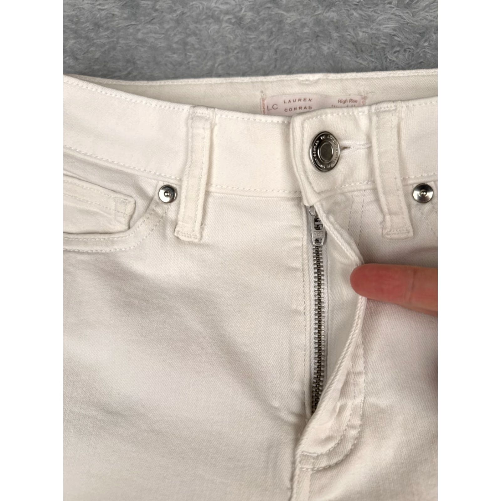 Vintage LC Lauren Conrad Jeans Women White Denim High Rise Skinny Ankle Cropped Hem 26x26 4 Regular Inseam 26 in Cotton Denim Size 27" / US 4 / IT 40 - 5 Thumbnail