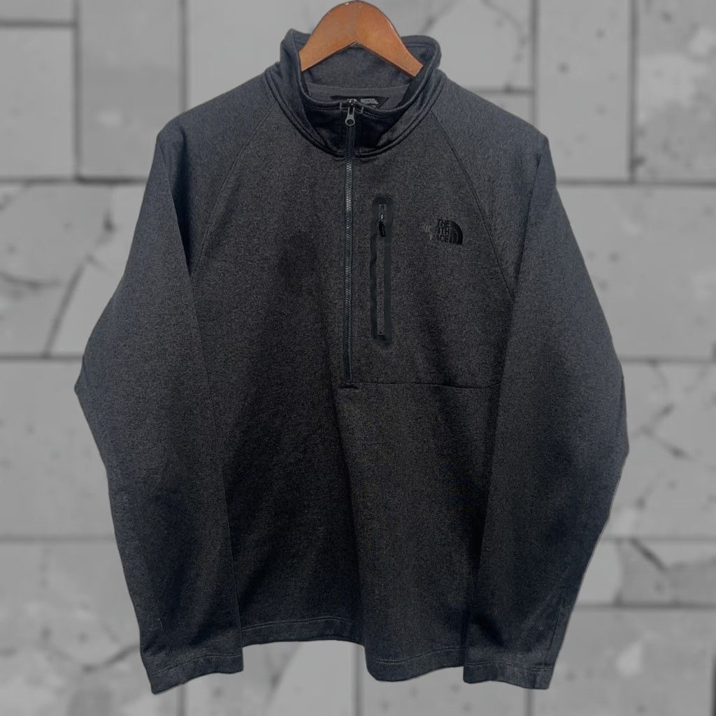 The North Face The North Face Gray Half Zip Pullover Sweatshirt Mens L Size US L / EU 52-54 / 3 - 1 Thumbnail