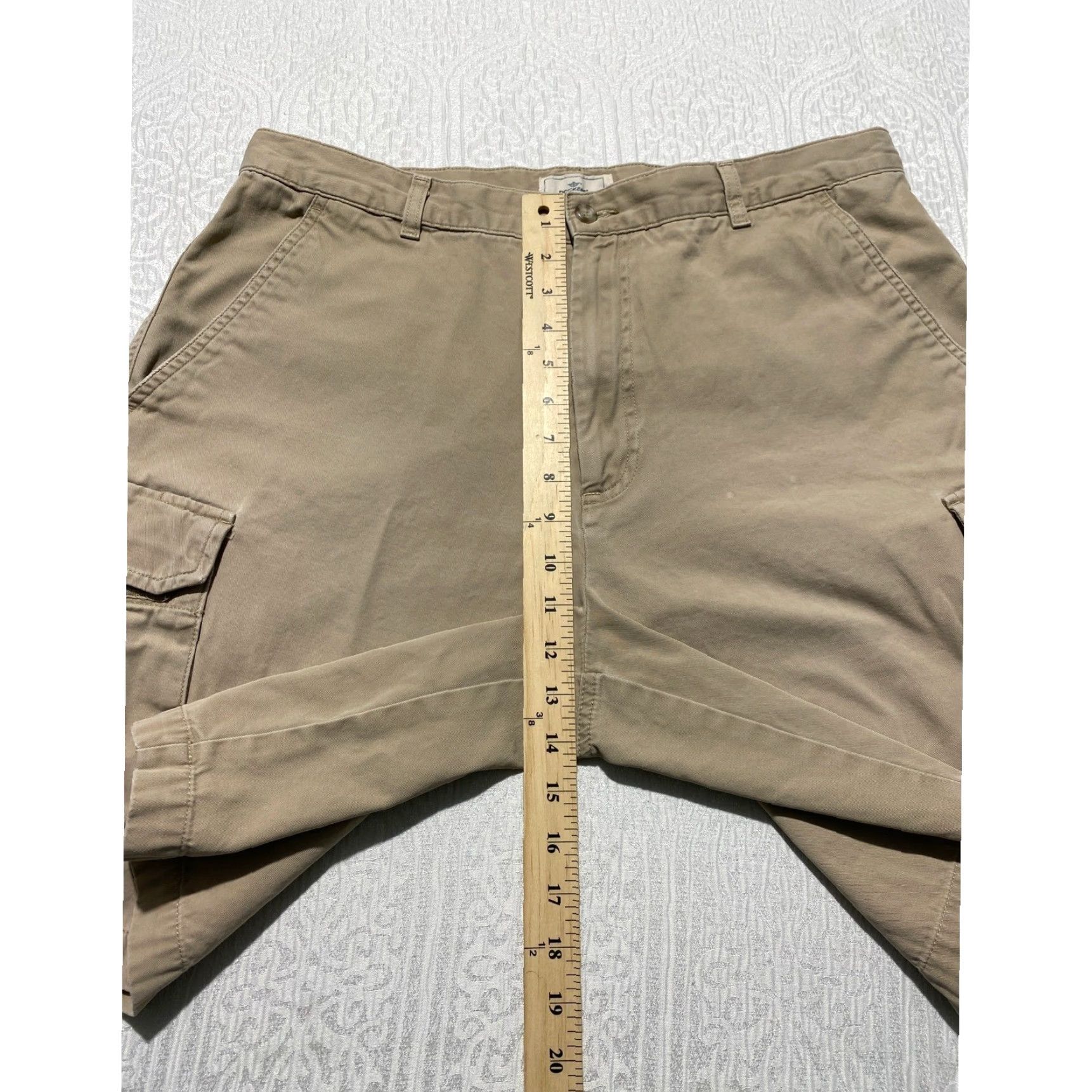 Dockers VINTAGE Dockers Mens 36 Khaki Cargo Shorts Relaxed Fit Flat Front 100% Cotton Tan Size US 36 / EU 52 - 5 Thumbnail