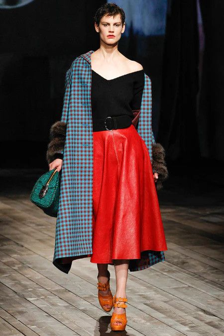 Prada F/W 2013 Prada Leather Skirt Runway Asymmetrical Maxi Long Size 27" / US 4 / IT 40 - 10 Thumbnail