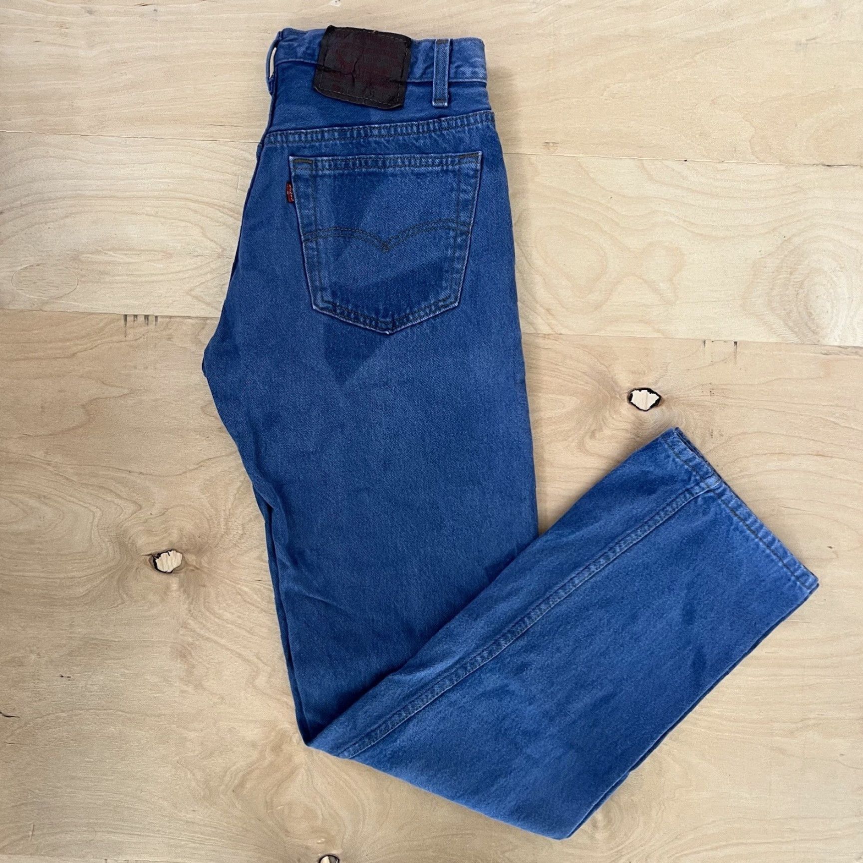 Levi's VINTAGE Levi's 501 Jeans 29 Blue 80s Denim Distressed Workwear USA Made in USA Button Jeans Mens 80s Western Distressed Leather? Size US 29 - 2 Thumbnail