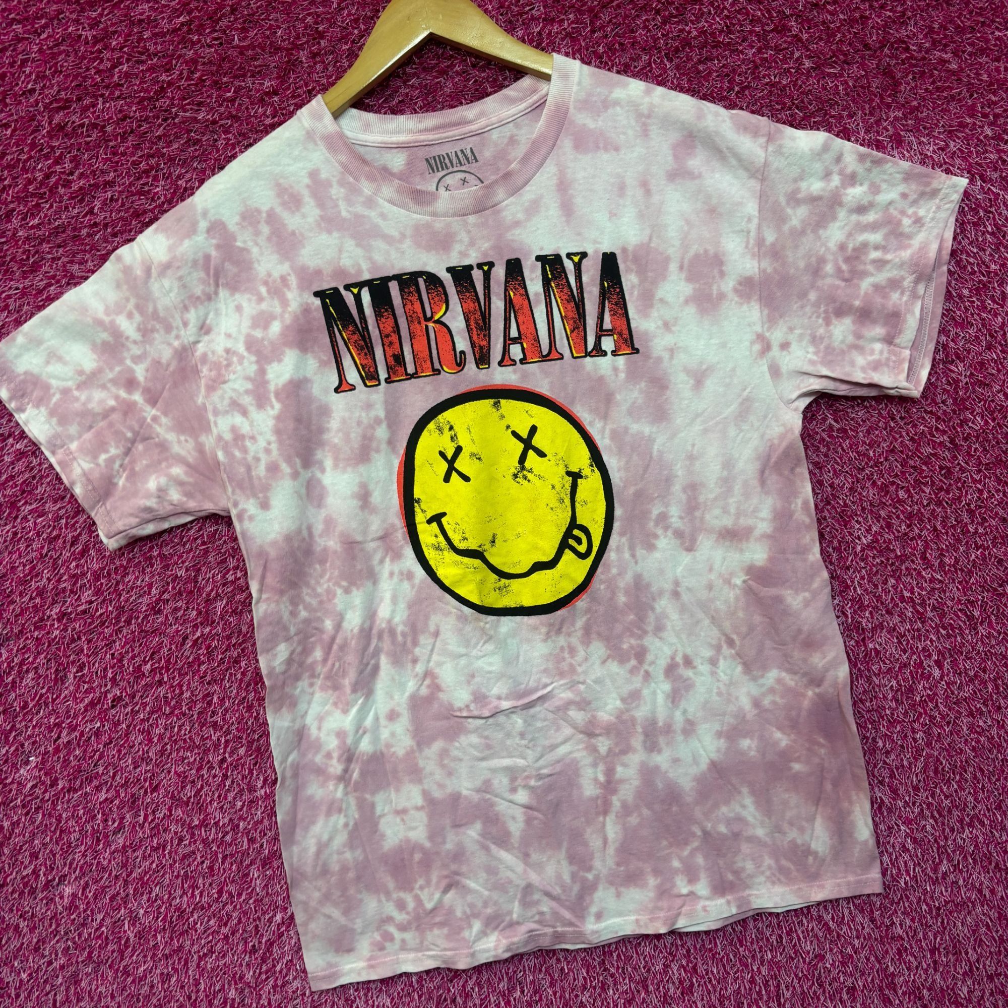 Nirvana Nirvana Never Mind Smiley Face Pink Tie Dye Tshirt Size Larg Size US L / EU 52-54 / 3 - 3 Thumbnail