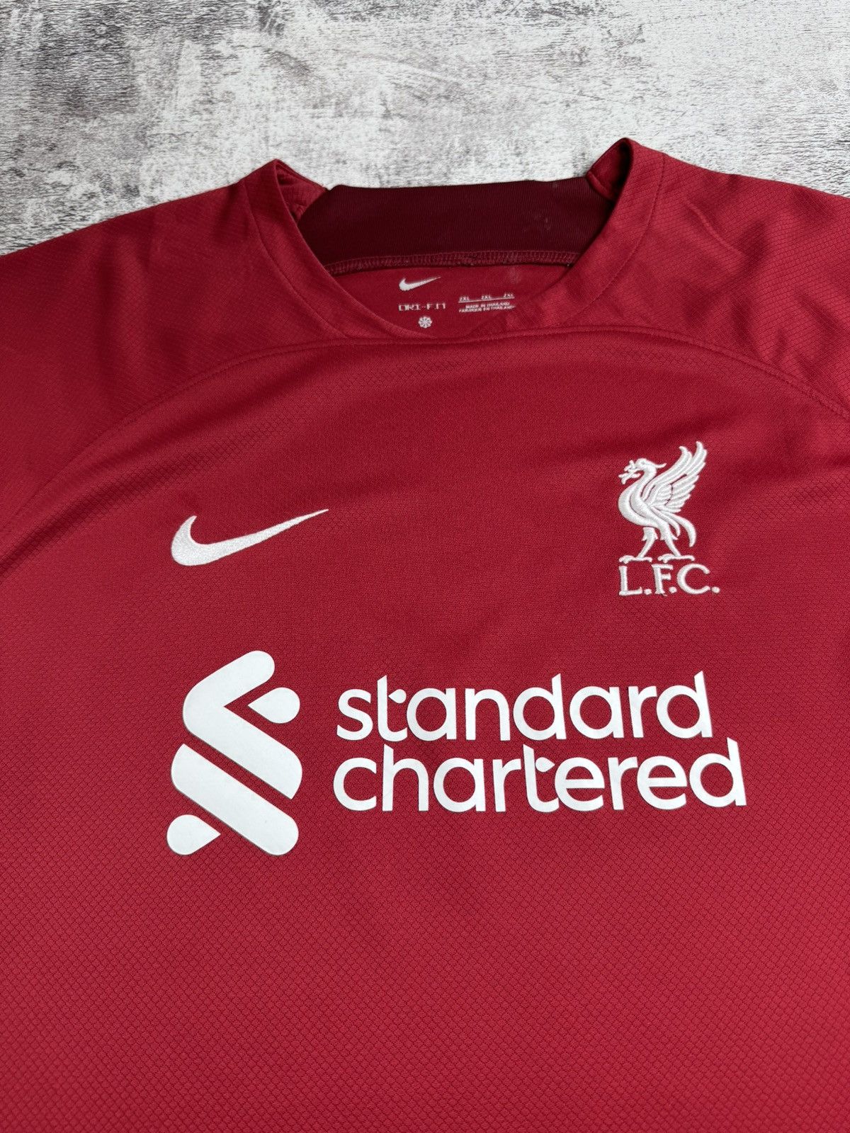 Nike LIVERPOOL 2022/2023 Red Nike Bloke core Soccer Football Fan T Shirt Jersey Kit Size US XXL / EU 58 / 5 - 6 Thumbnail