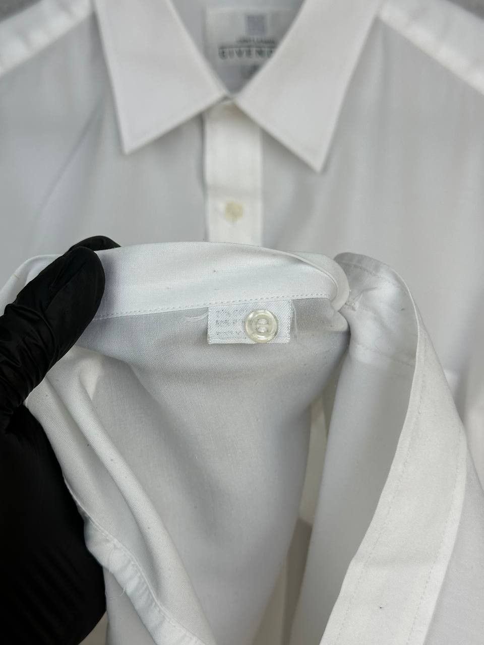 Givenchy Givenchy Gentleman Vintage Button Up Shirt Poplin White LS Size US M / EU 48-50 / 2 - 13 Thumbnail