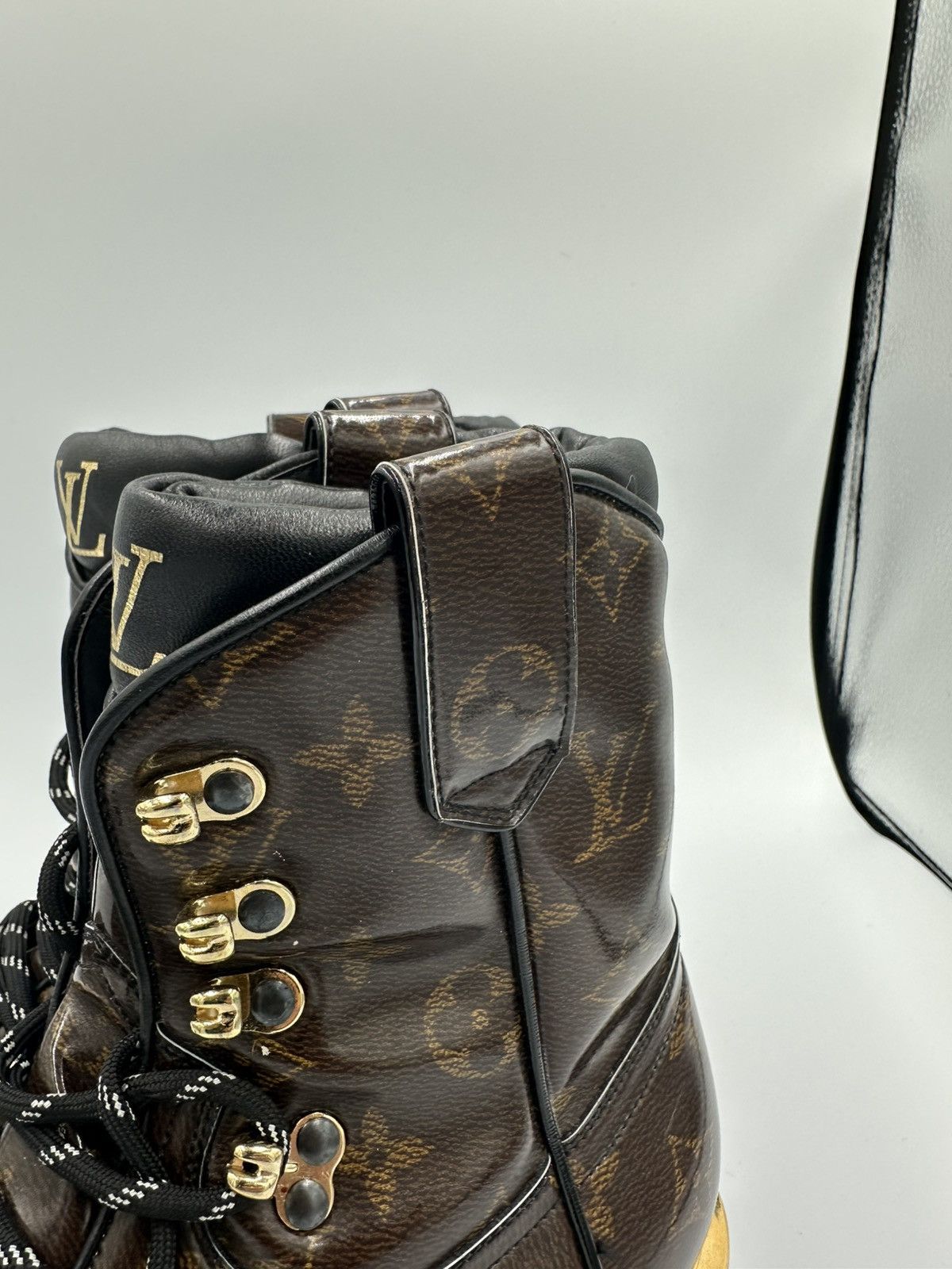 Louis Vuitton Louis Vuitton Rare Boots Size US 5.5 / IT 35.5 - 10 Thumbnail
