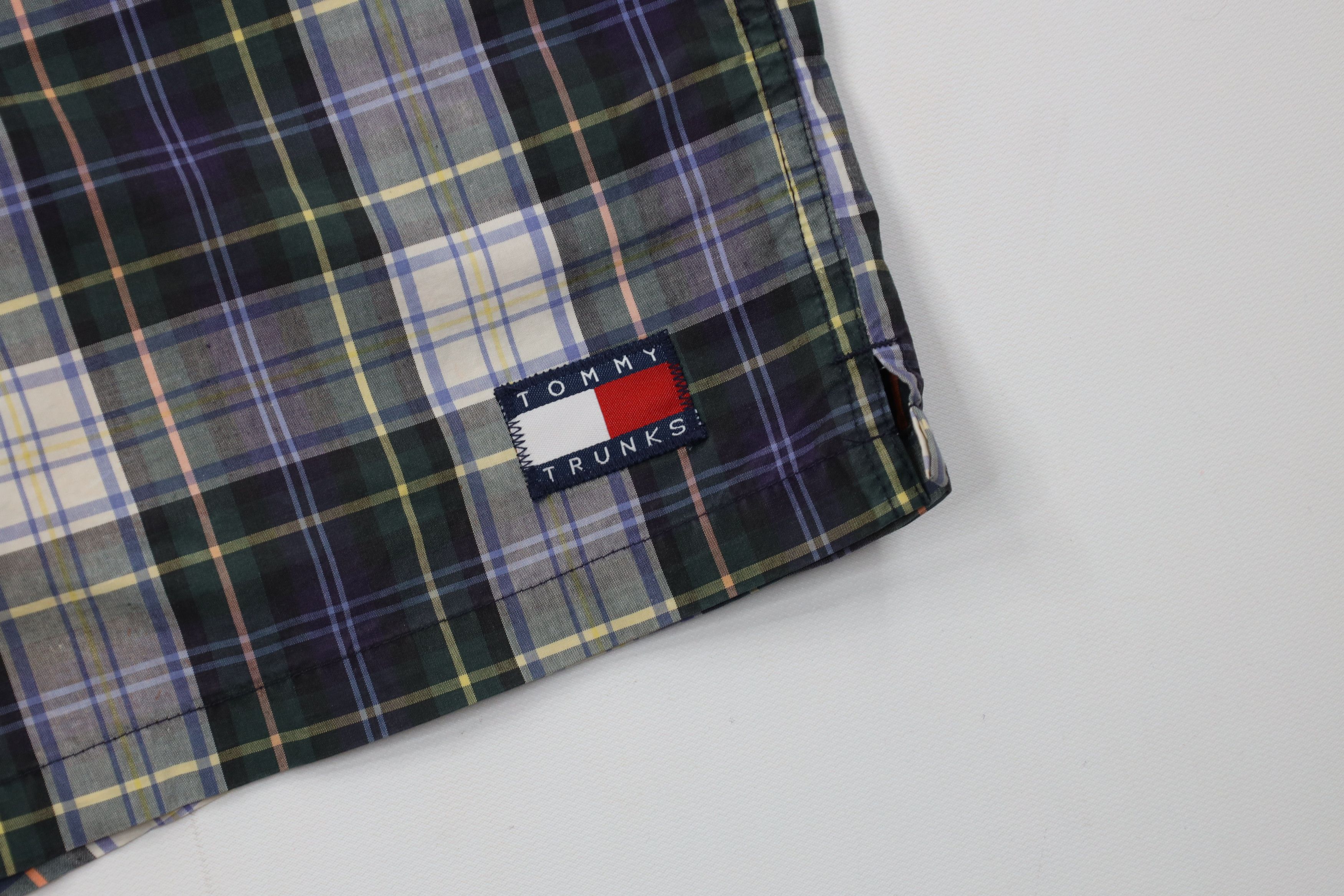 Tommy Hilfiger AS IS Vintage 90s Tommy Hilfiger Lined Shorts Swim Trunks Size US 38 / EU 54 - 5 Thumbnail