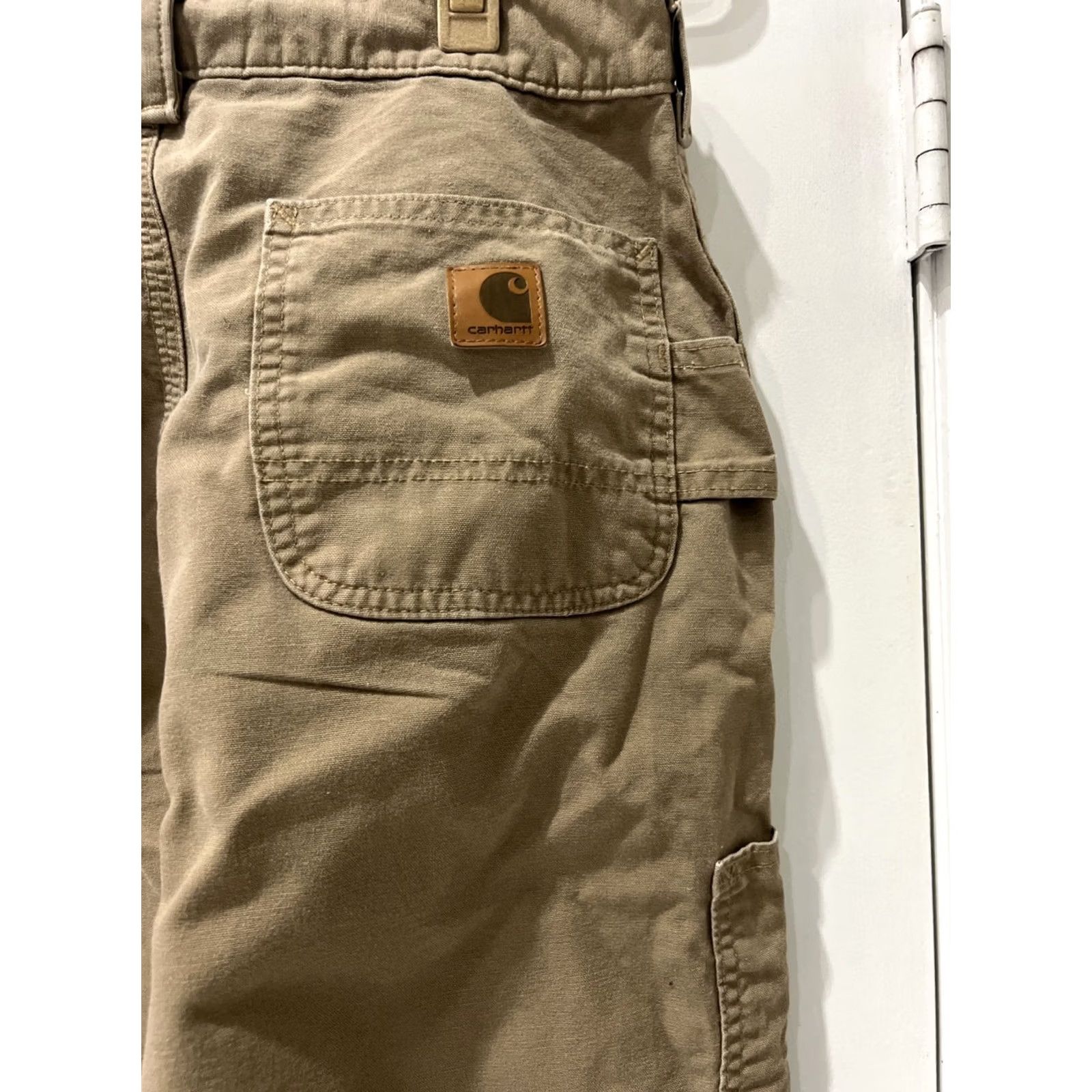 Carhartt VINTAGE Carhartt Pants Mens 30x30 Beige Carpenter Dungaree fit Slits at the bottom Mens Size US 30 / EU 46 - 3 Thumbnail