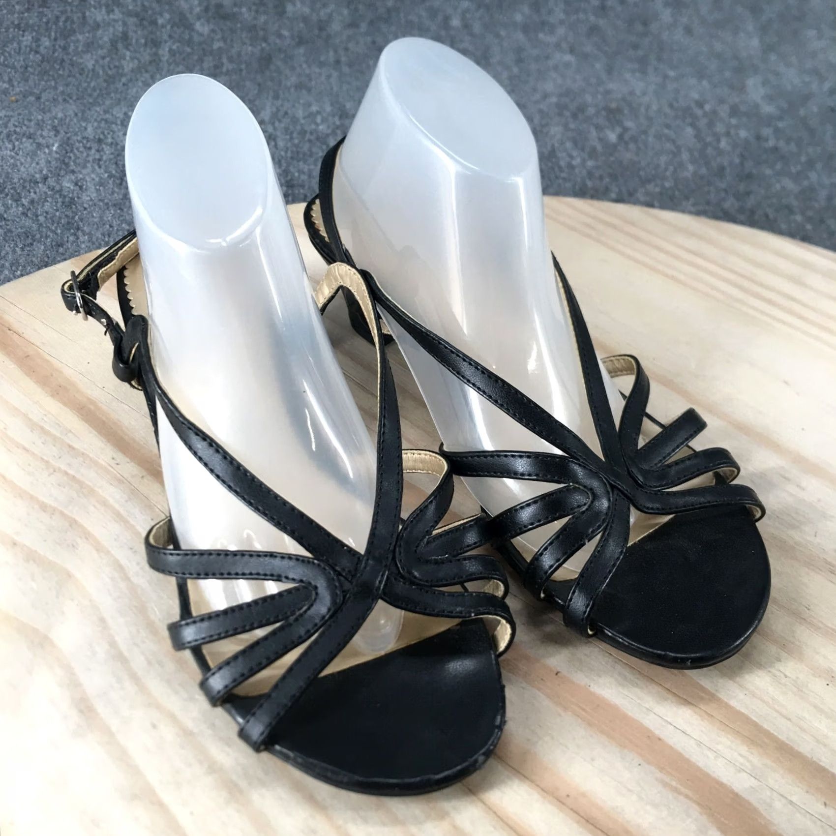 Basic Editions Basic Editions Sandals Rae Slingback Strappy Black Faux Leather 6 Wide Womens Size US 6 / IT 36 - 3 Thumbnail