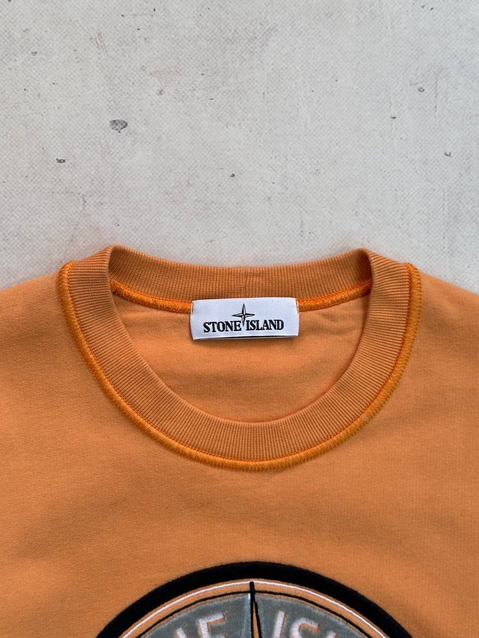 Stone Island Stone Island Compass Logo Sweatshirt Orange Crewneck Size M Size US M / EU 48-50 / 2 - 7 Thumbnail