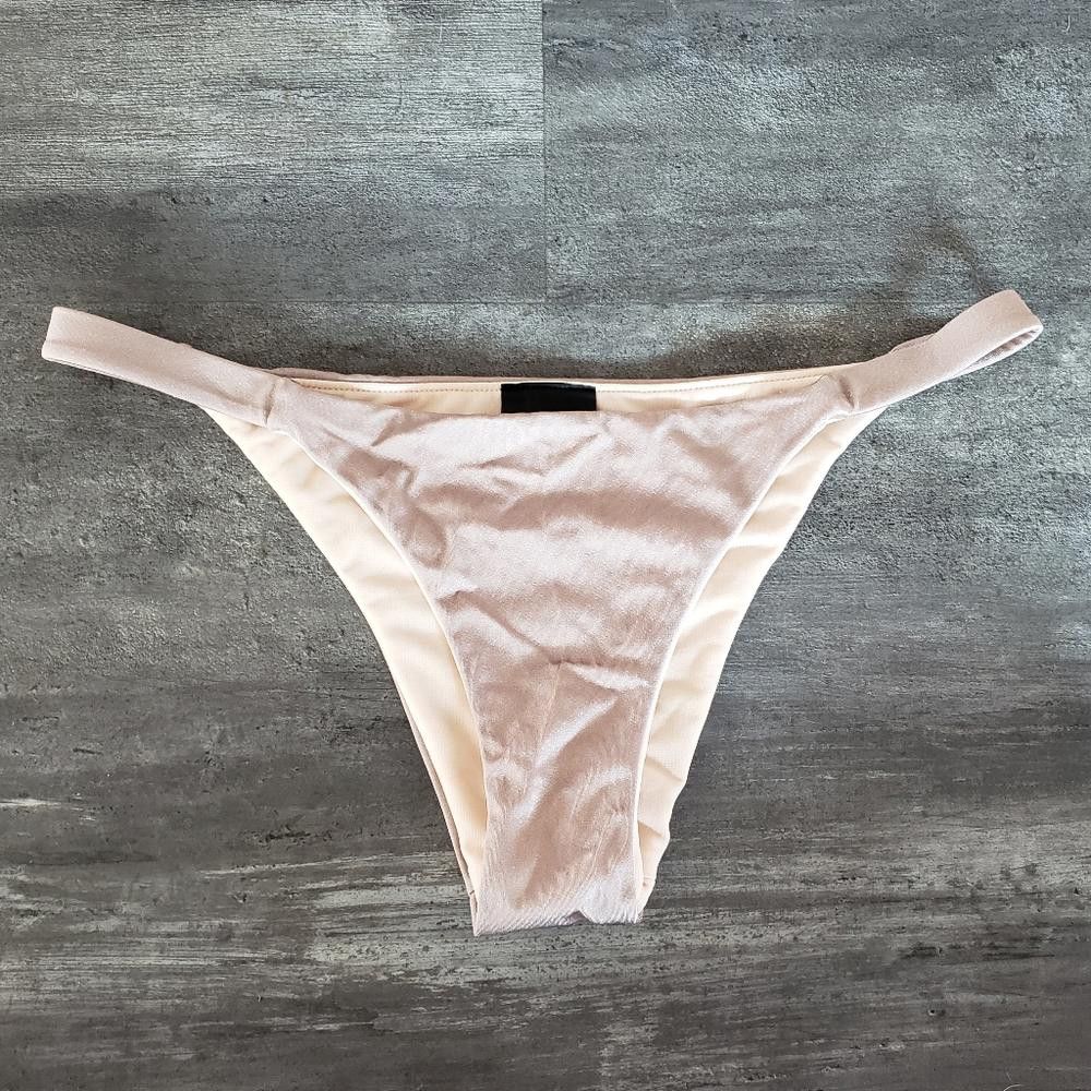 Designer Nude Pink LA Hearts Bikini Bottoms Size ONE SIZE - 1 Thumbnail