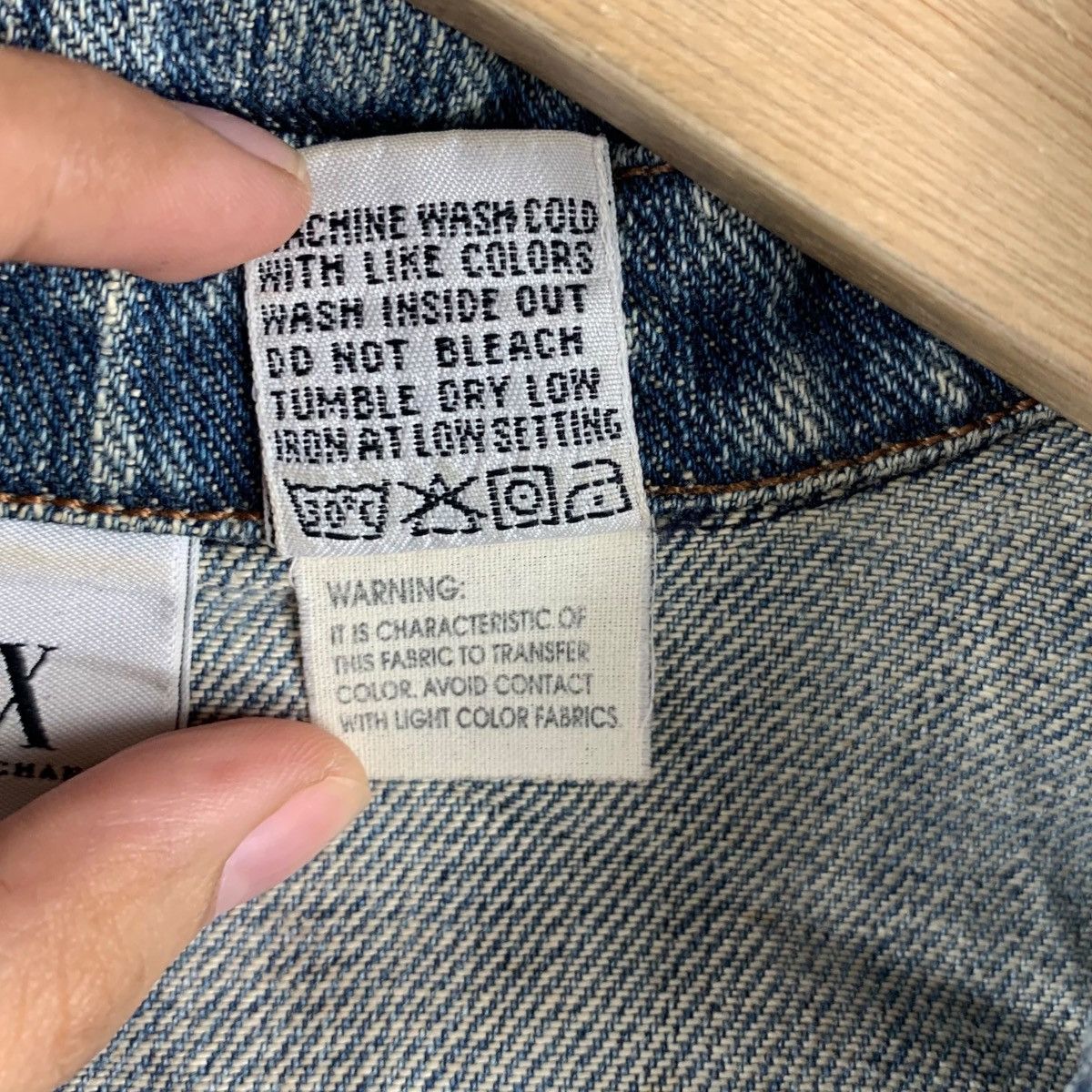 Armani Exchange Vintage ARMANI EXCHANGE Natural Dye Jeans Denim Jacket Size S / US 4 / IT 40 - 8 Thumbnail