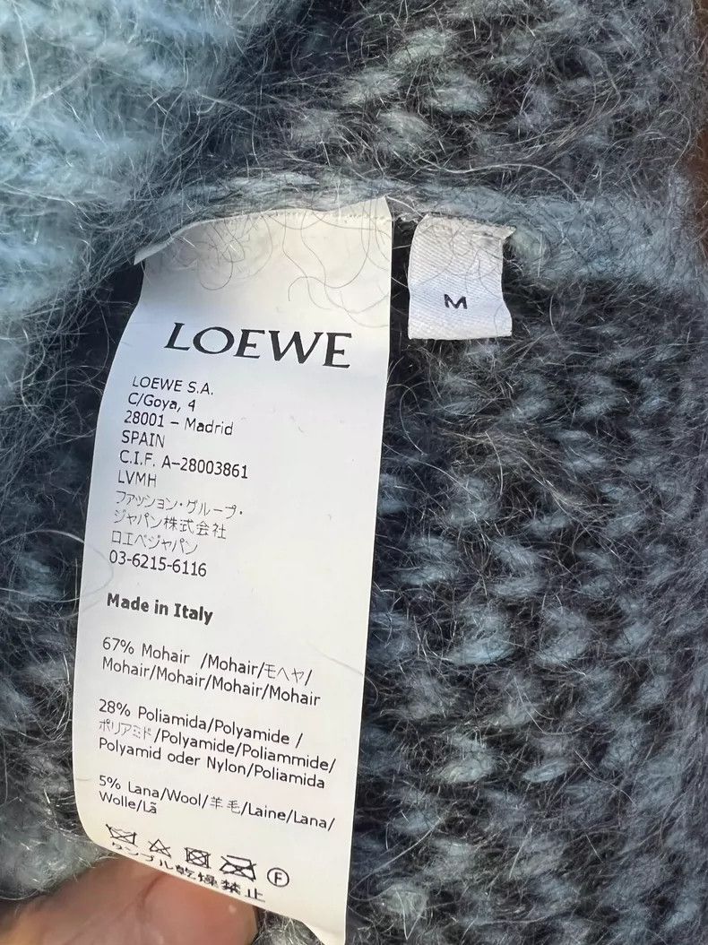 Other LOEWE A knitted cardigan Size M / US 6-8 / IT 42-44 - 4 Thumbnail