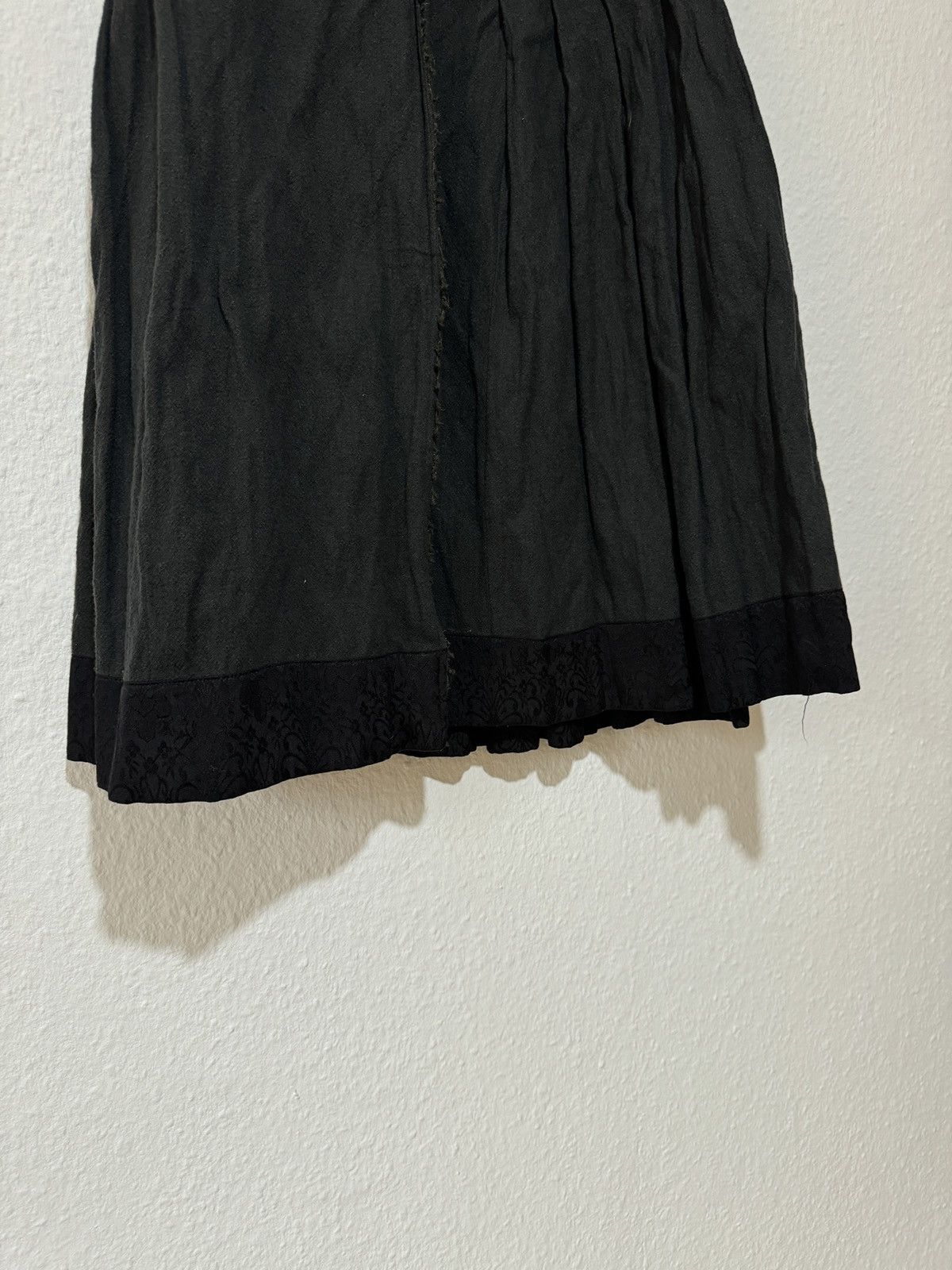 Designer × Dries Van Noten × Japanese Brand ARCHIVE DRIES VAN NOTEN WOOL METAL FIBRE GRAY LONG SKIRT Size 30" / US 8 / IT 44 - 12 Thumbnail