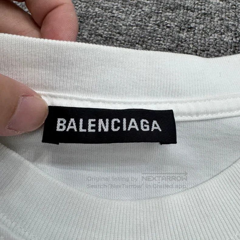 Balenciaga Balenciaga Alphabet Printed Short Sleeve Size US XS / EU 42 / 0 - 2 Thumbnail