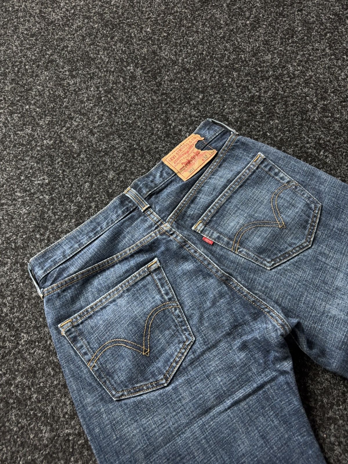 Levi's 00s Vintage Levi's 501 Western USA Straight Button Jeans Size US 32 / EU 48 - 11 Thumbnail