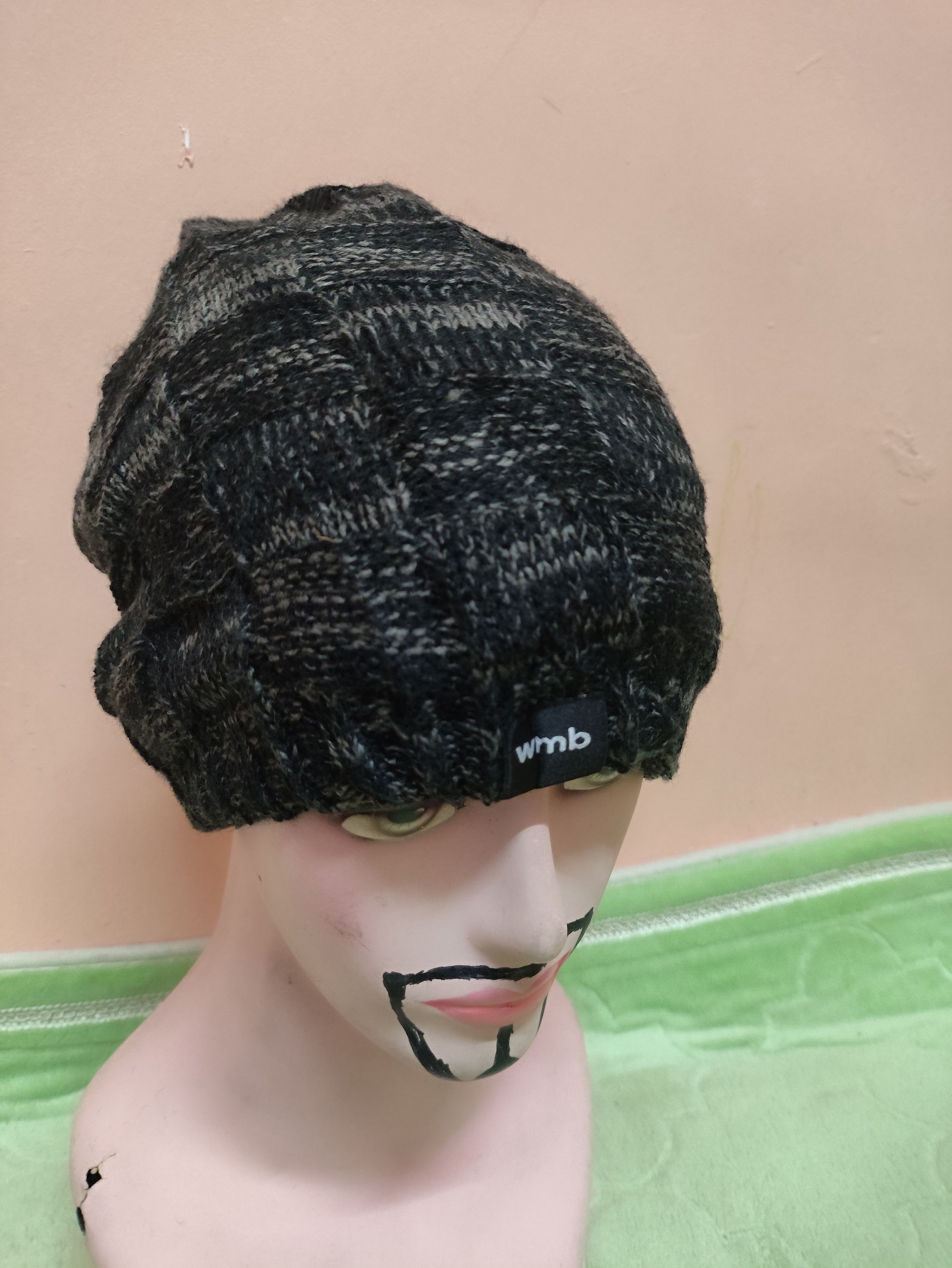 Vintage 3 Pieces Beanies Snowcap COMBO VINTAGE 🔥 Size ONE SIZE - 2 Thumbnail