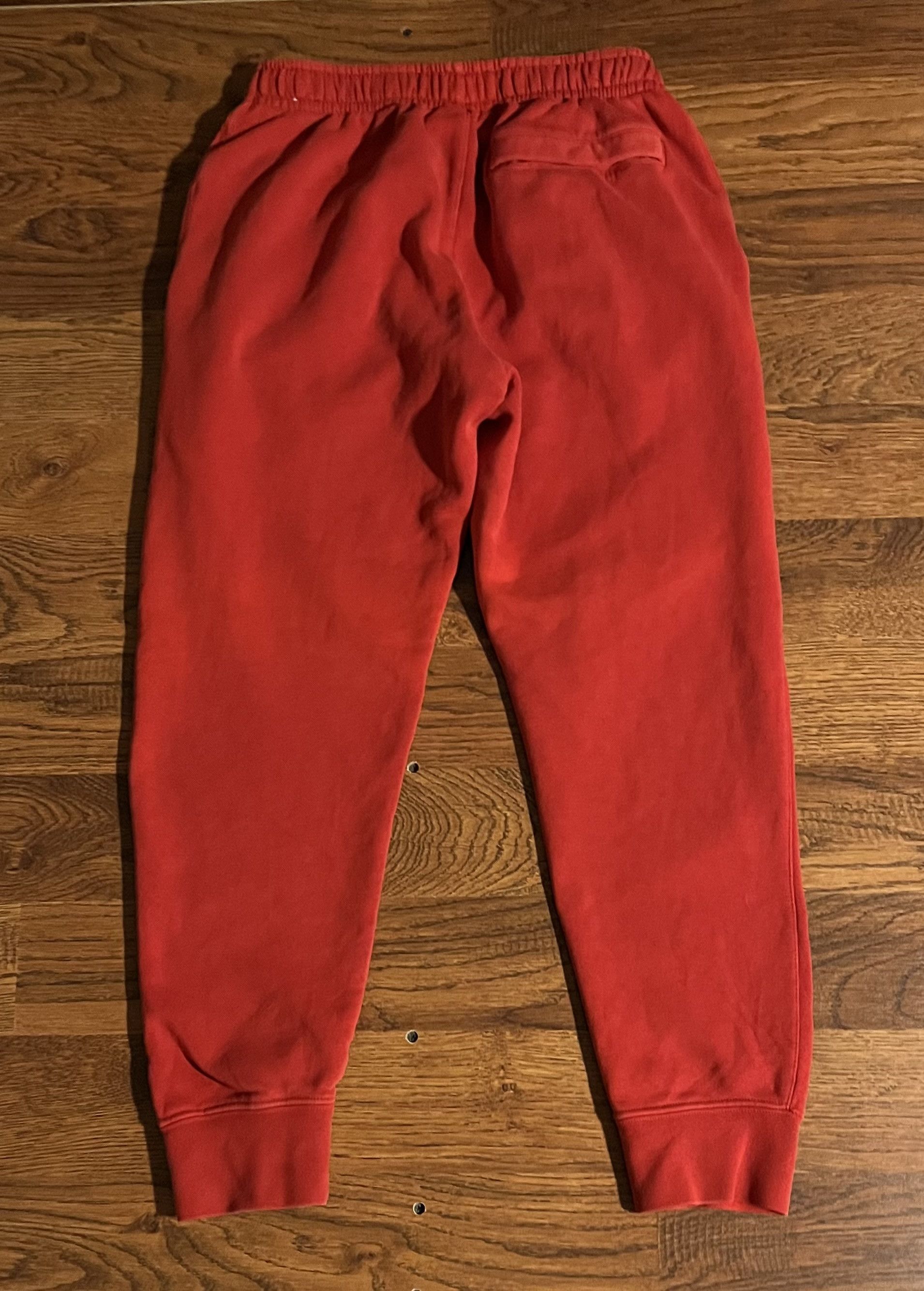 Nike Nike Sportswear Club Joggers Red Tapered Sweatpants Size US 30 / EU 46 - 2 Thumbnail