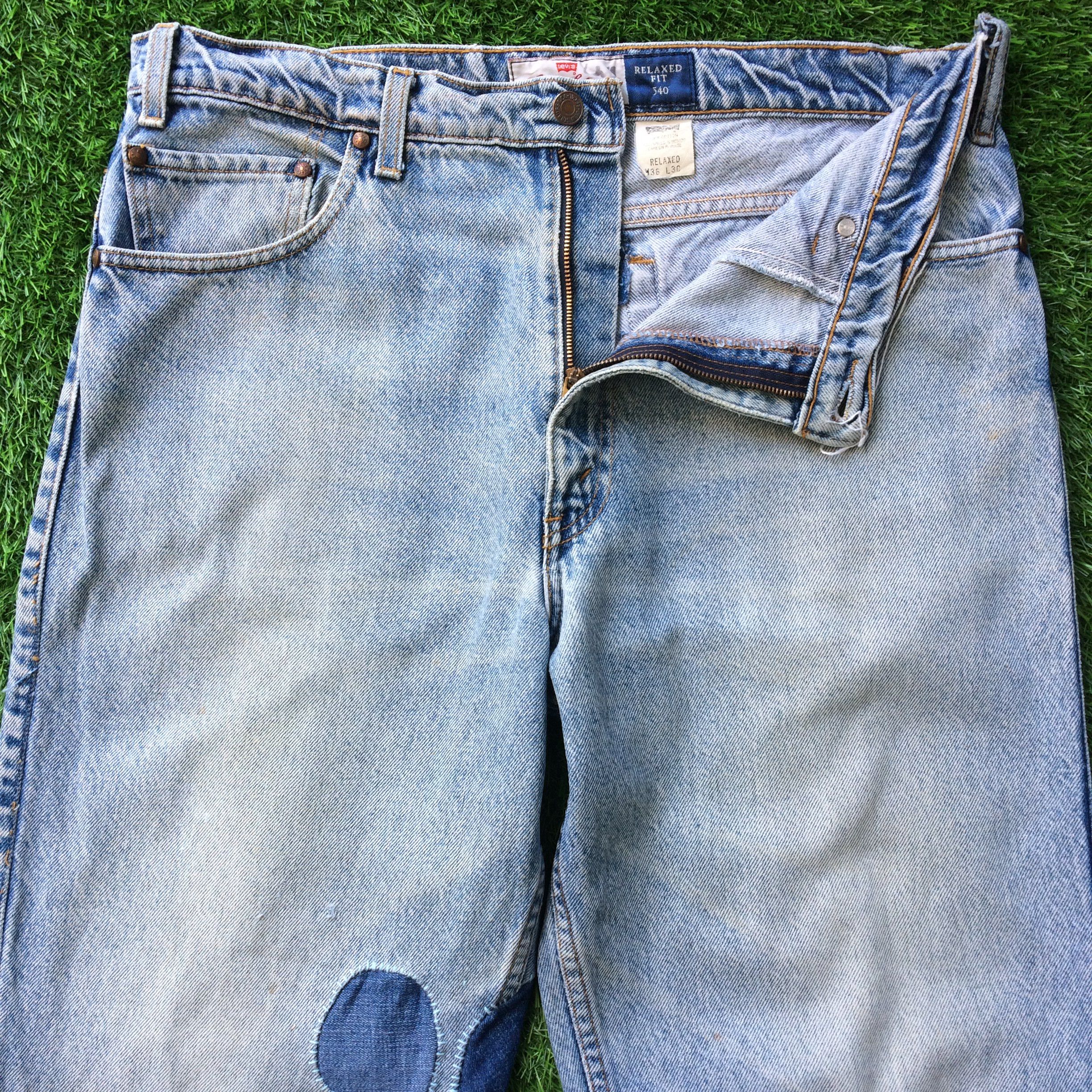 Jean Hippie Flare Los Angeles Patch Light Wash Levis #D-806 Size US 36 / EU 52 - 3 Thumbnail