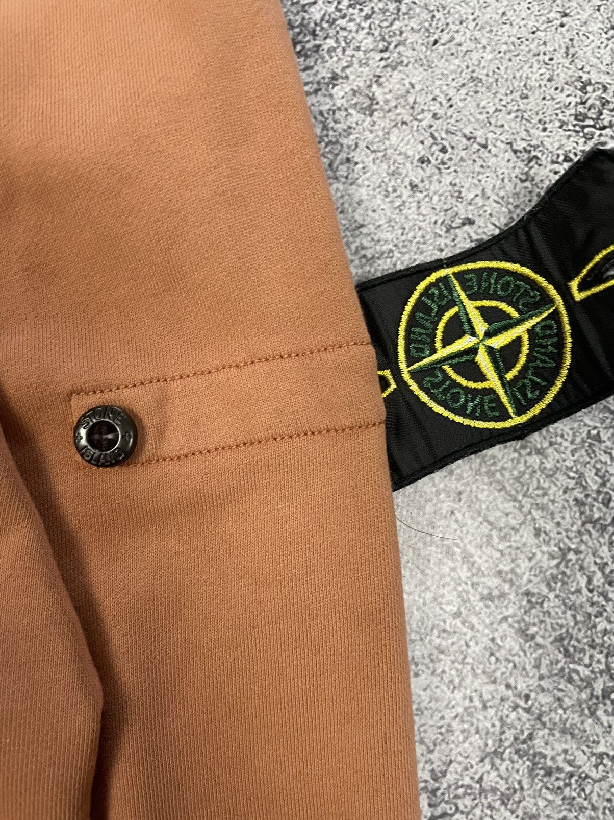 Stone Island Stone Island Sweatshirt Size XXL Very Good Condition Size US XXL / EU 58 / 5 - 5 Thumbnail