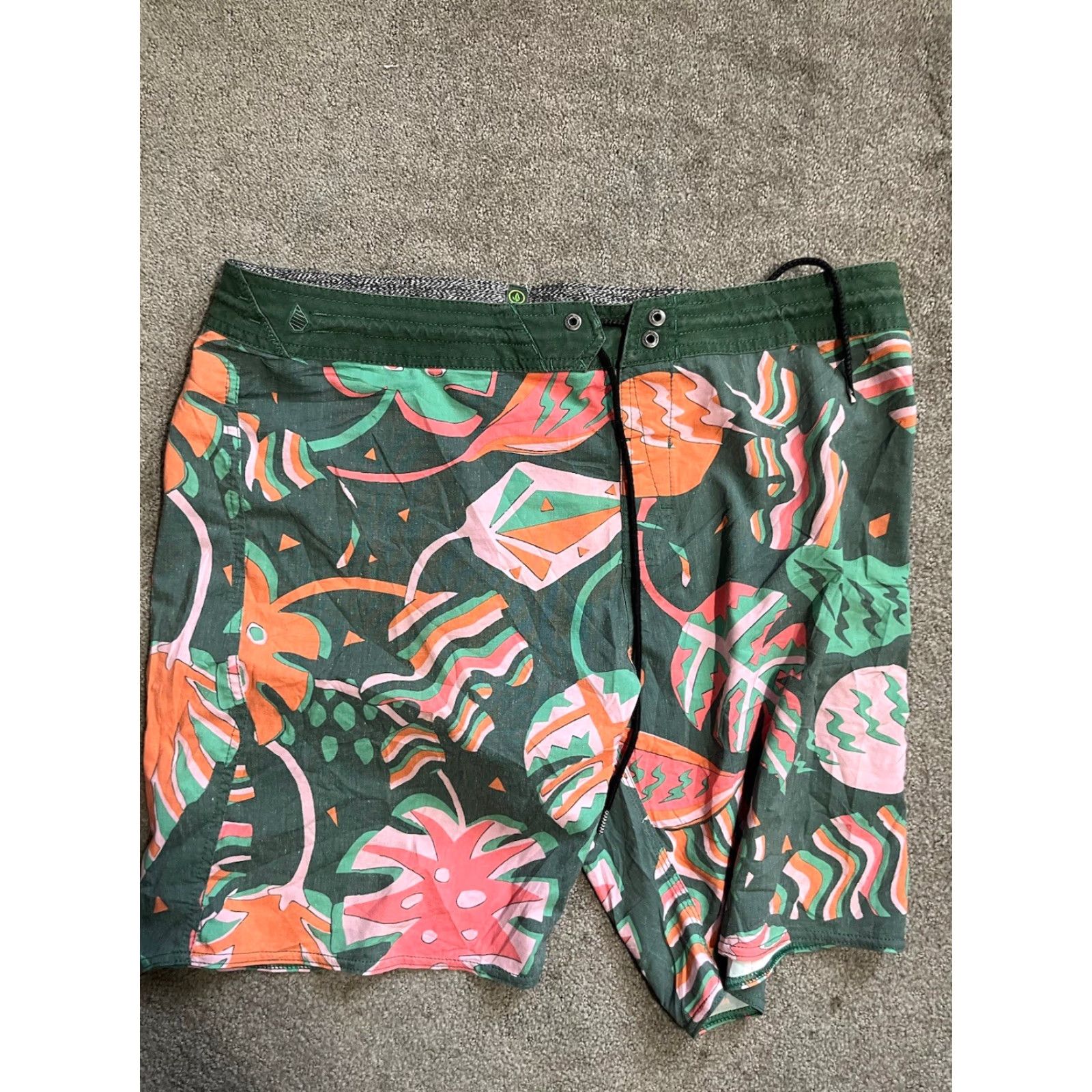 Volcom Volcom Board Shorts Mens 38 Floral Drawstring Mod Tech Tropical Swim Multicolor Polyester Size US 38 / EU 54 - 2 Thumbnail