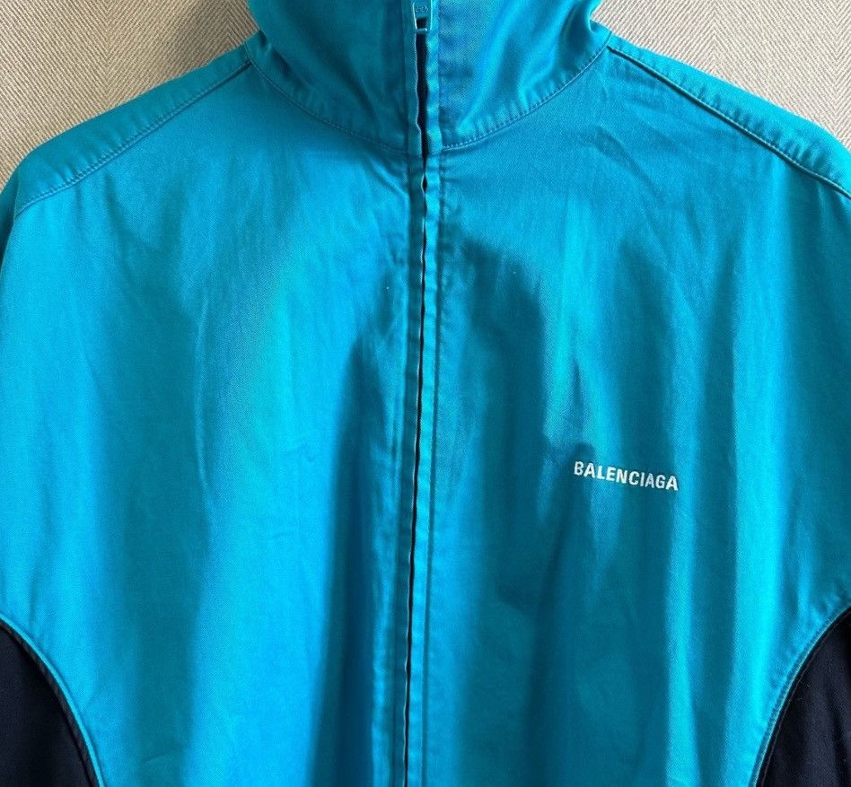Balenciaga BALENCIAGA SS20 Embroidered Logo Lake Blue Sp 2412-Nextarrow Size US S / EU 44-46 / 1 - 4 Thumbnail