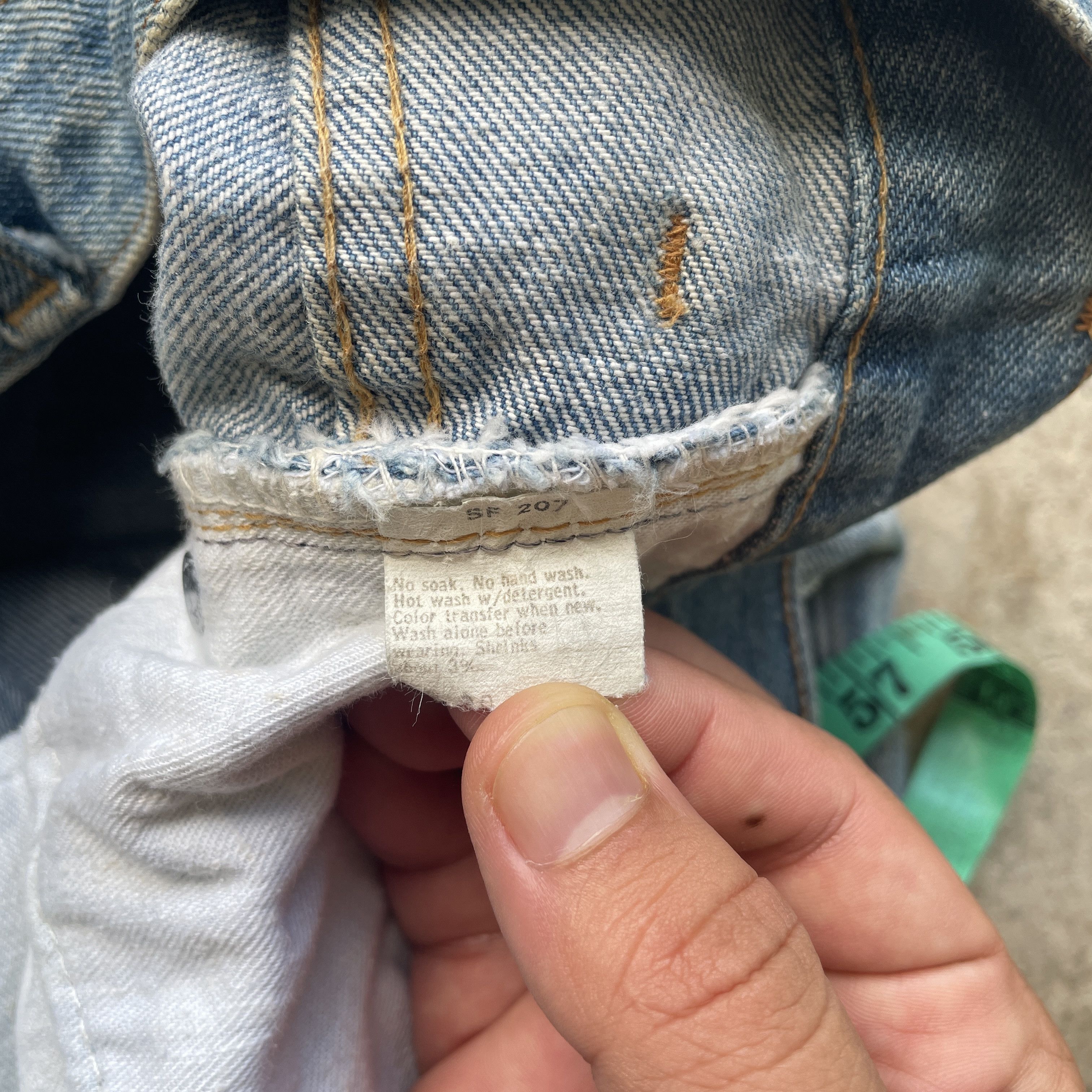 Levi's 80s Vintage Levi’s 517 Faded Bootcut Jeans Flare Denim Pants Size US 31 - 9 Thumbnail