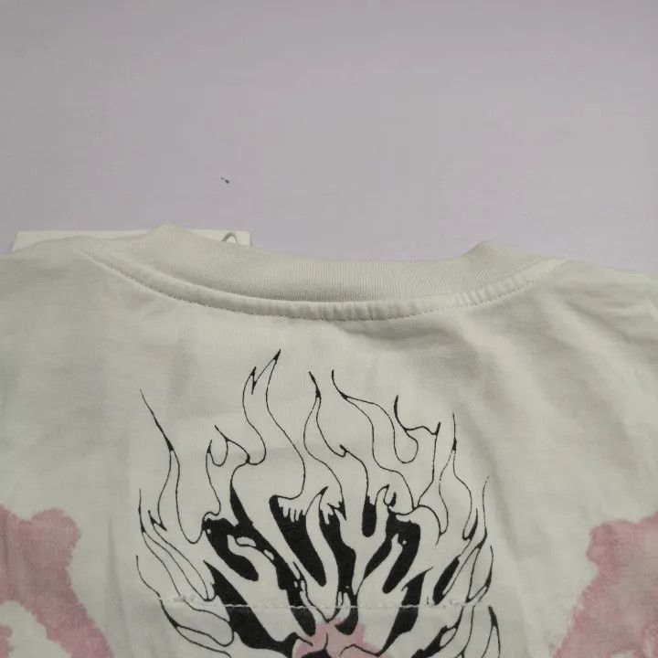 Givenchy Givenchy Givenchy Gothic Print Loose Short Sleeve TShirt - Size US M / EU 48-50 / 2 - 9 Thumbnail