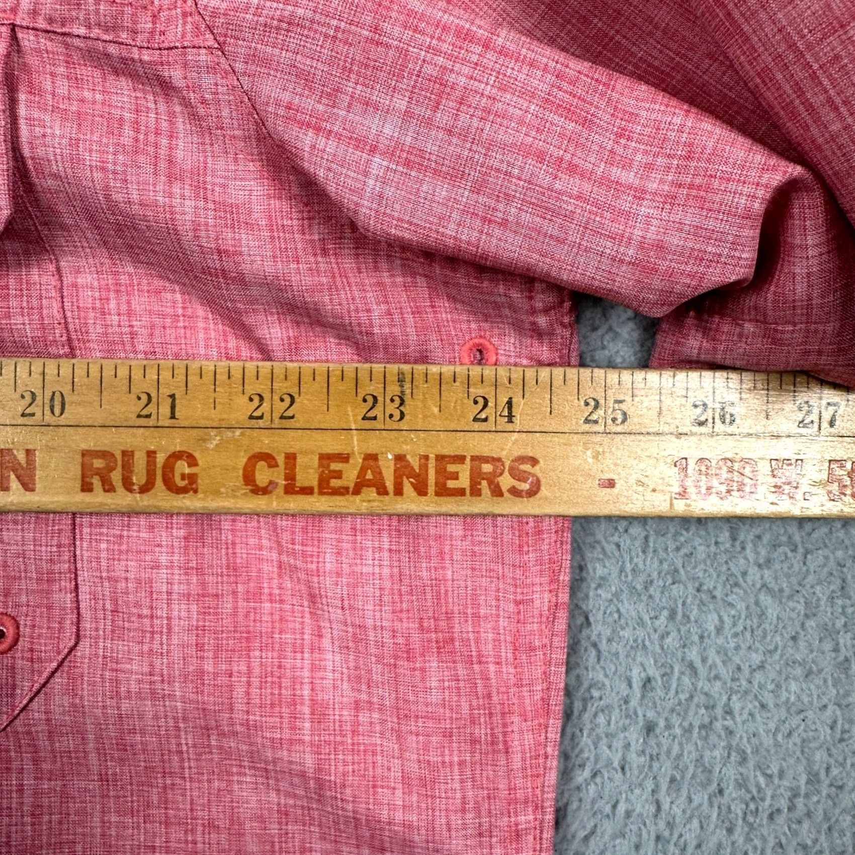 Izod IZOD Saltwater Button-Up Shirt Mens LT Coral Short Sleeve Breathers Quick Dry Vented Back Chest Pockets Casual Travel Size US L / EU 52-54 / 3 - 7 Thumbnail