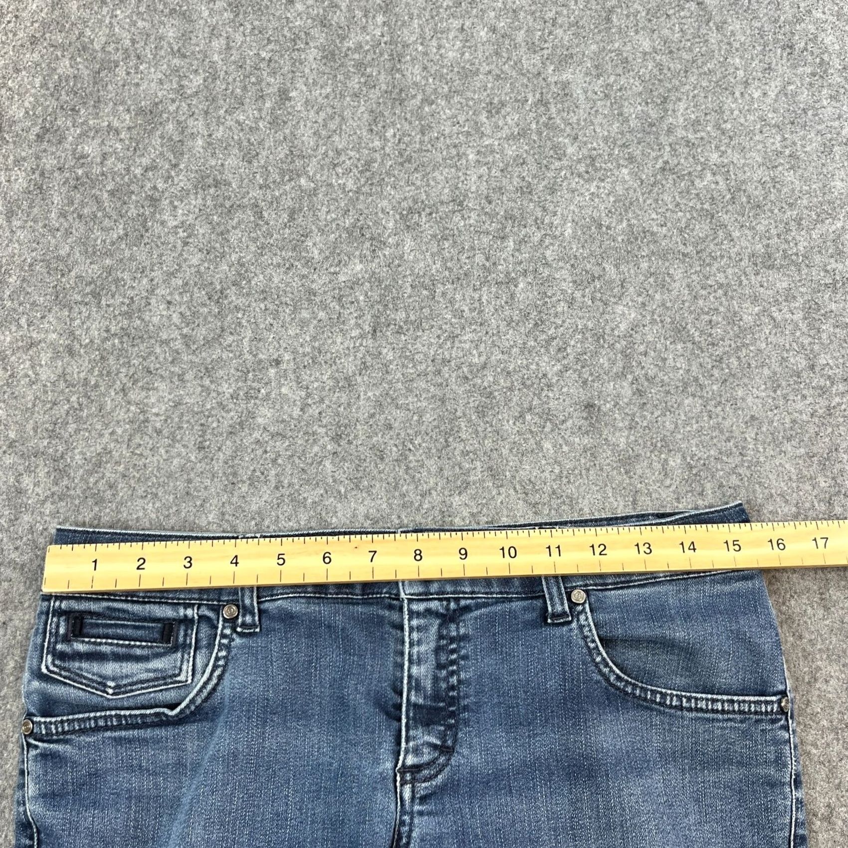 Vintage Vercase Womens Jeans Slim Skinny 30 32 UK 10 Mid Wash Blue Vintage Italy Made Jeans Womens Size 10 Blue Slim Vintage Italy Vercase Size 32" / US 10 / IT 46 - 7 Thumbnail