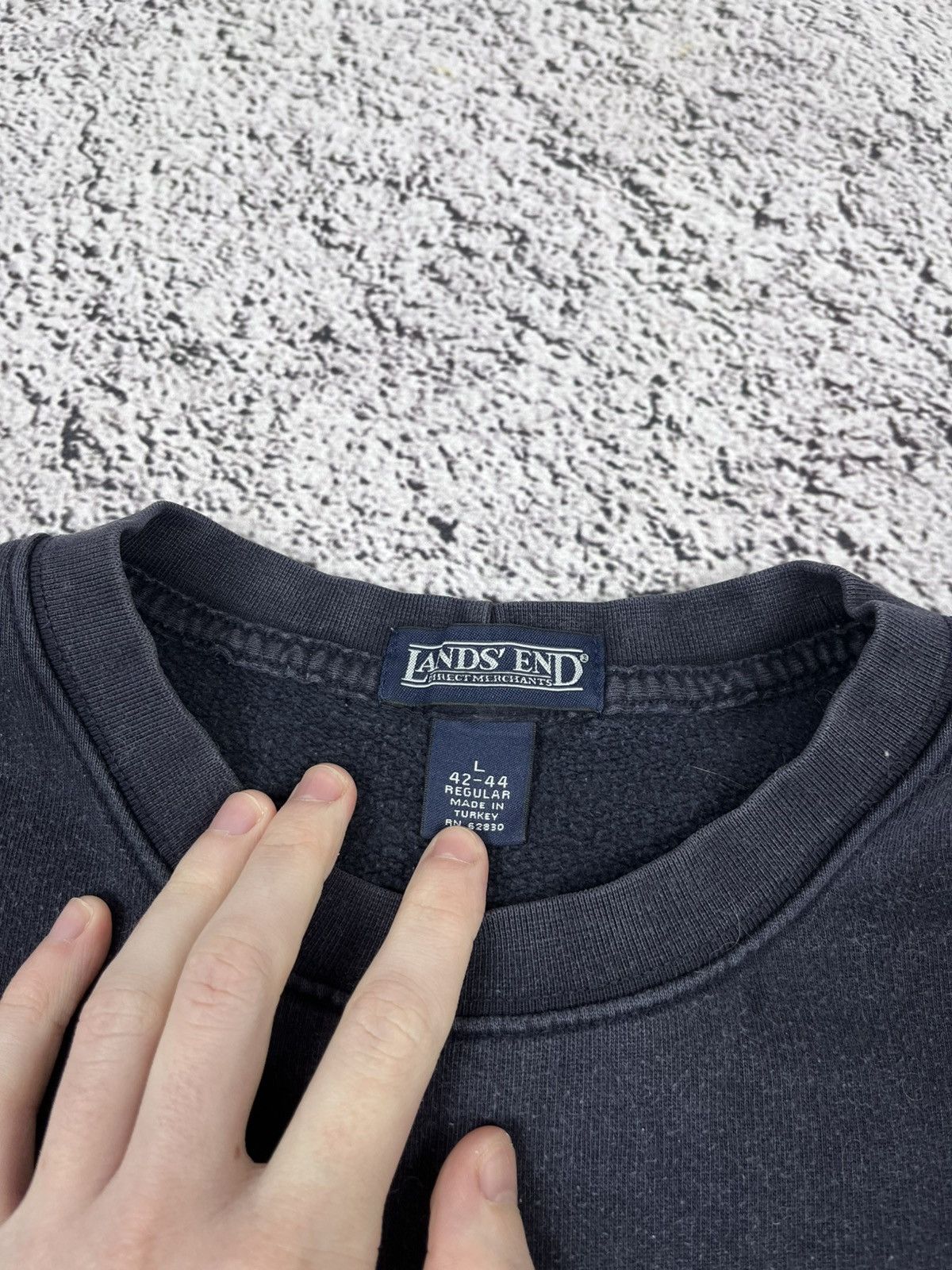 Lands' End Vintage 90s Lands End Simpsons Logo faded sweatshirt size L Size US L / EU 52-54 / 3 - 7 Thumbnail