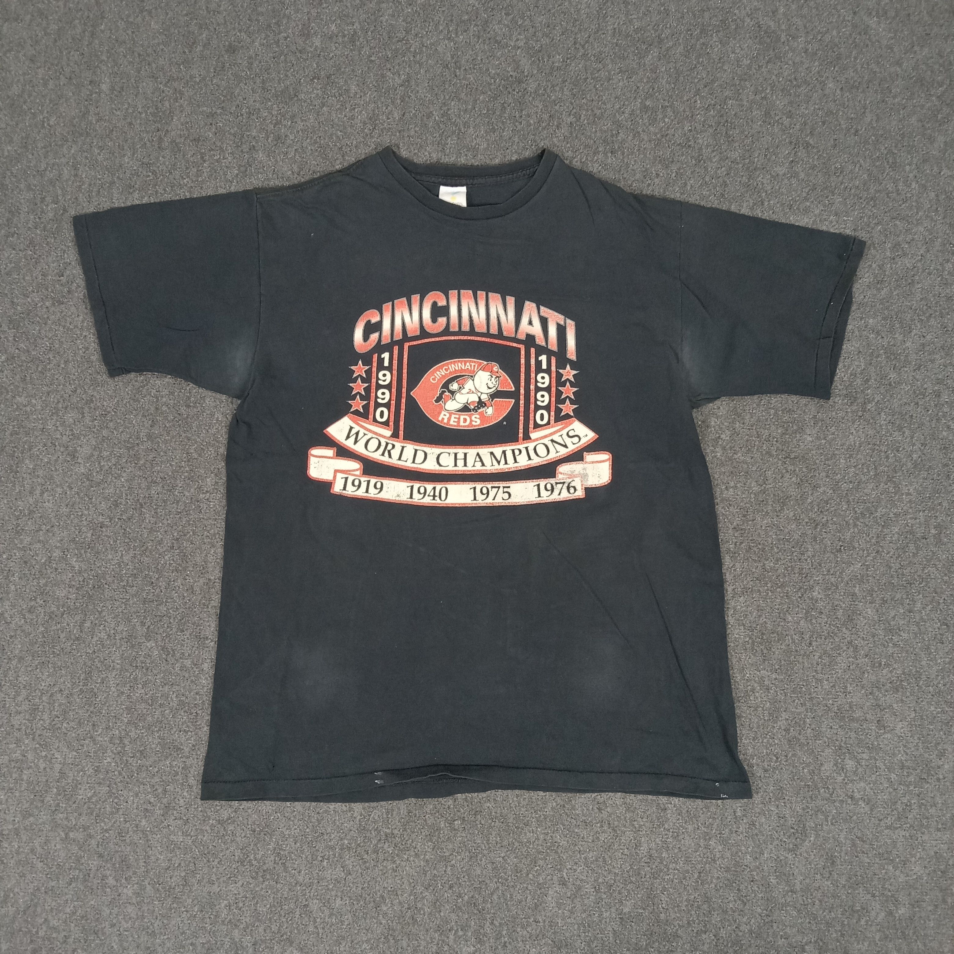 MLB × Pro Player × Vintage Vintage 90's Cincinnati Reds World Champion MLB Tshirt Size US XL / EU 56 / 4 - 1 Thumbnail