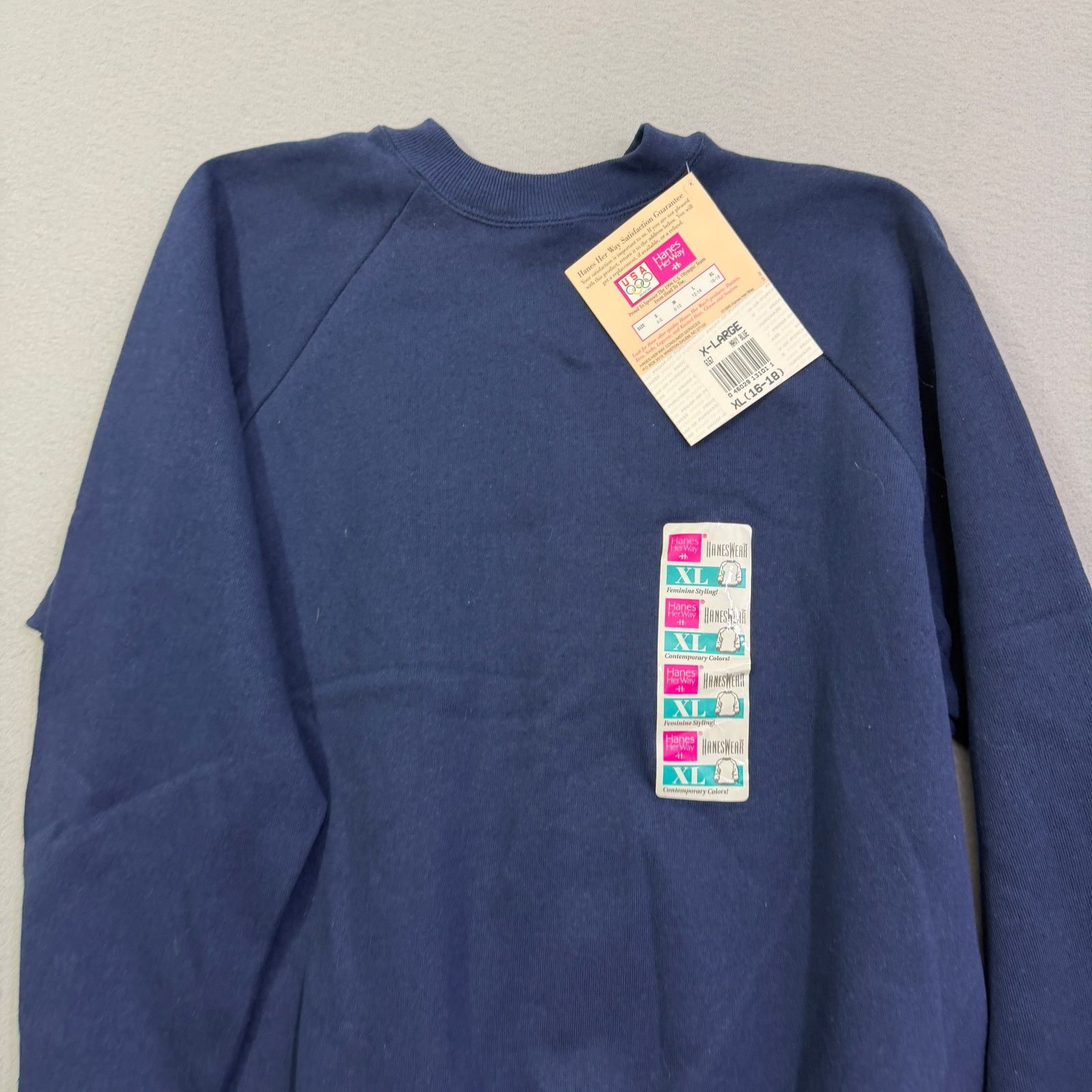 Hanes Vintage Hanes Her Way Sweatshirt Women's Extra Large Blue Size XL / US 12-14 / IT 48-50 - 2 Thumbnail